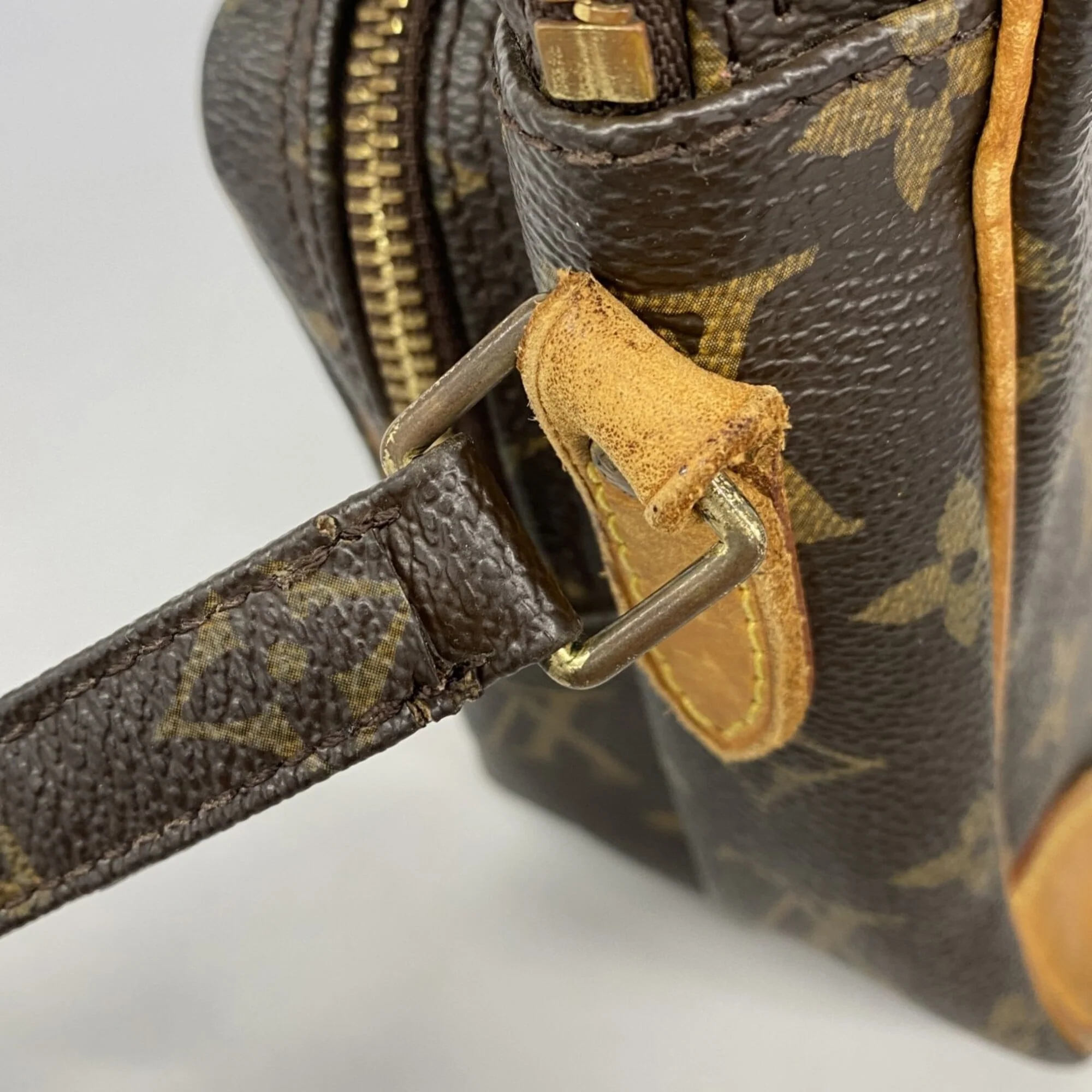 Amazone Bag Monogram Canvas - Image 8