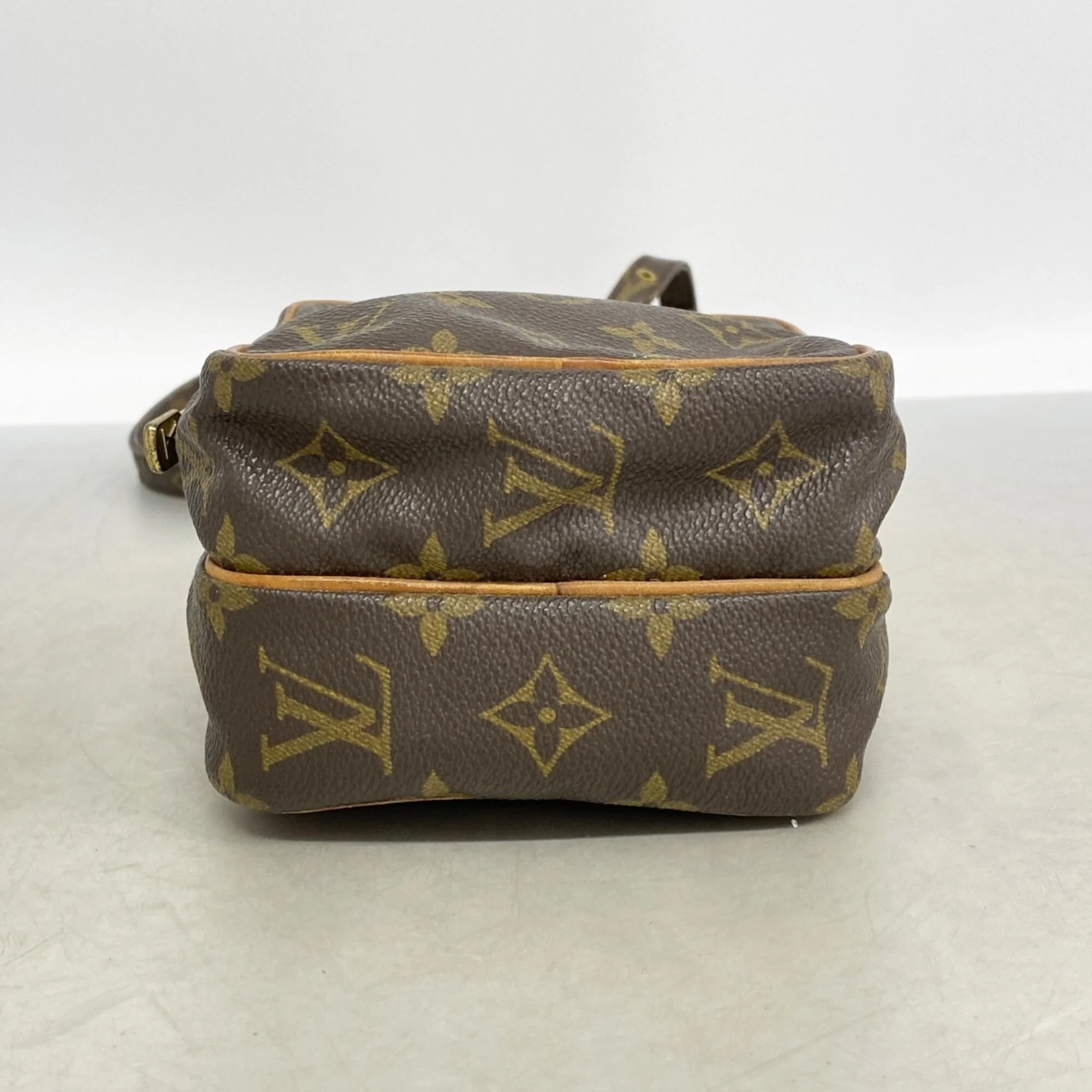 Amazone Bag Monogram Canvas - Image 3