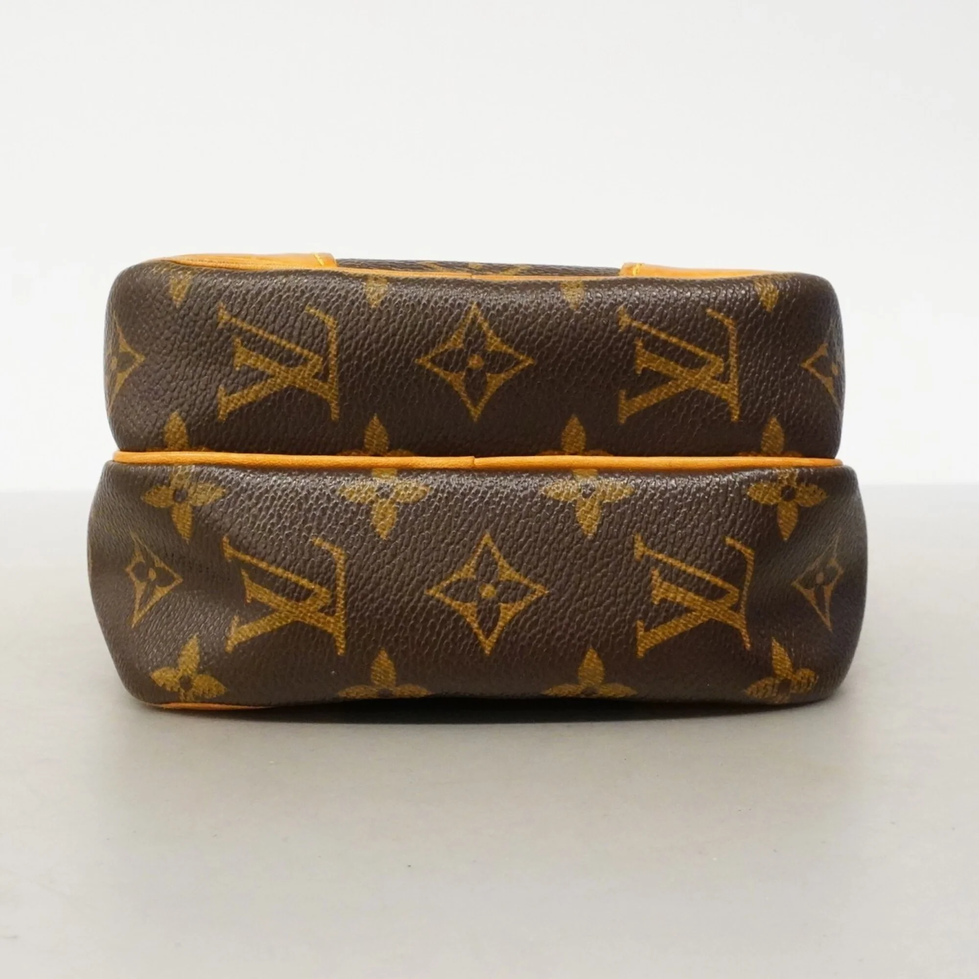 Amazone Bag Monogram Canvas - Image 3
