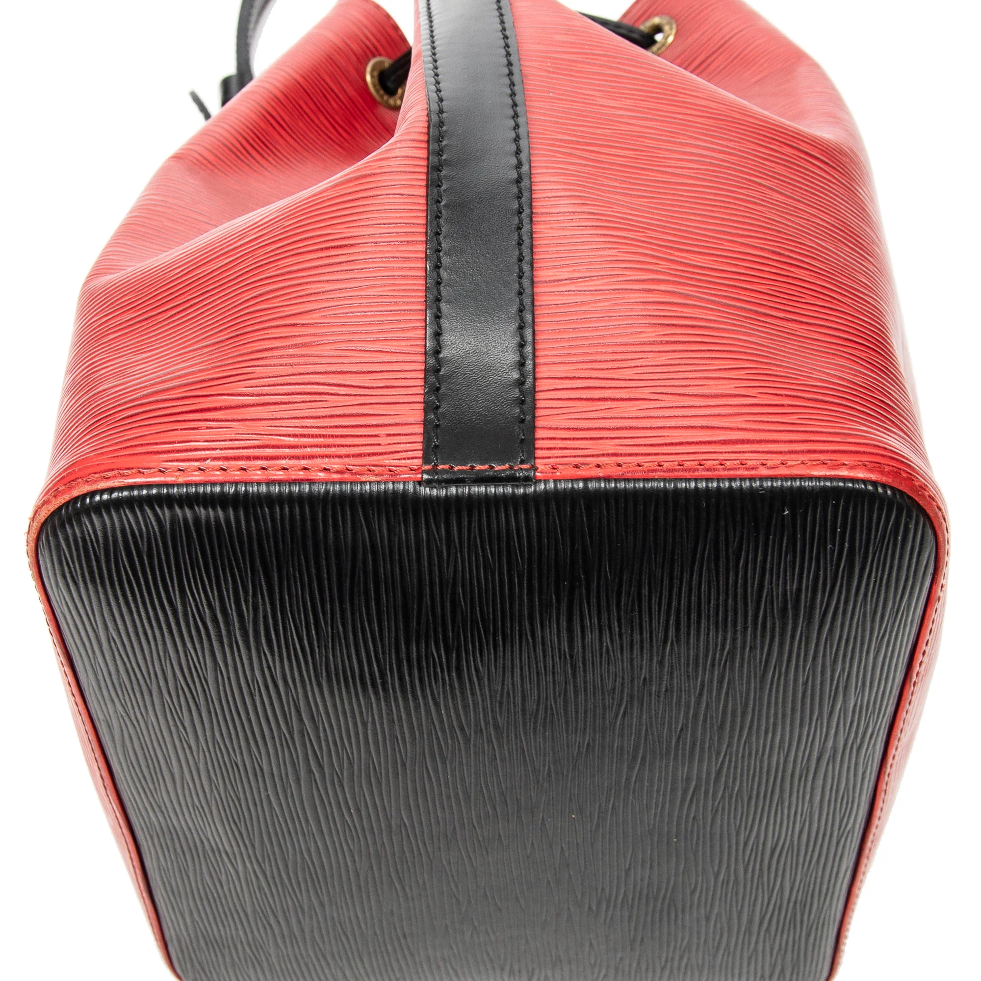 Bicolor Petit Noe Handbag Epi Leather - Image 8