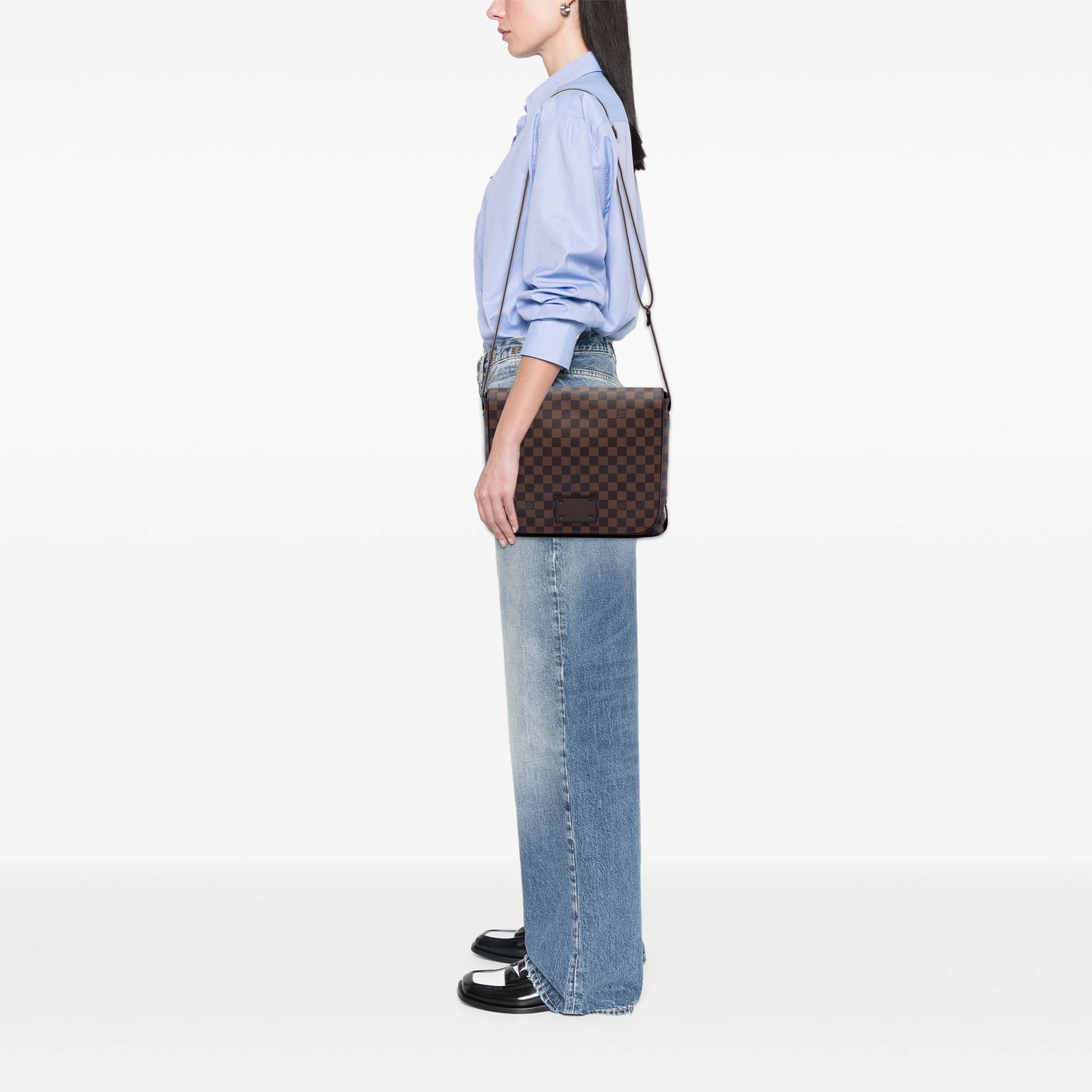 Brooklyn Handbag Damier MM - Image 7