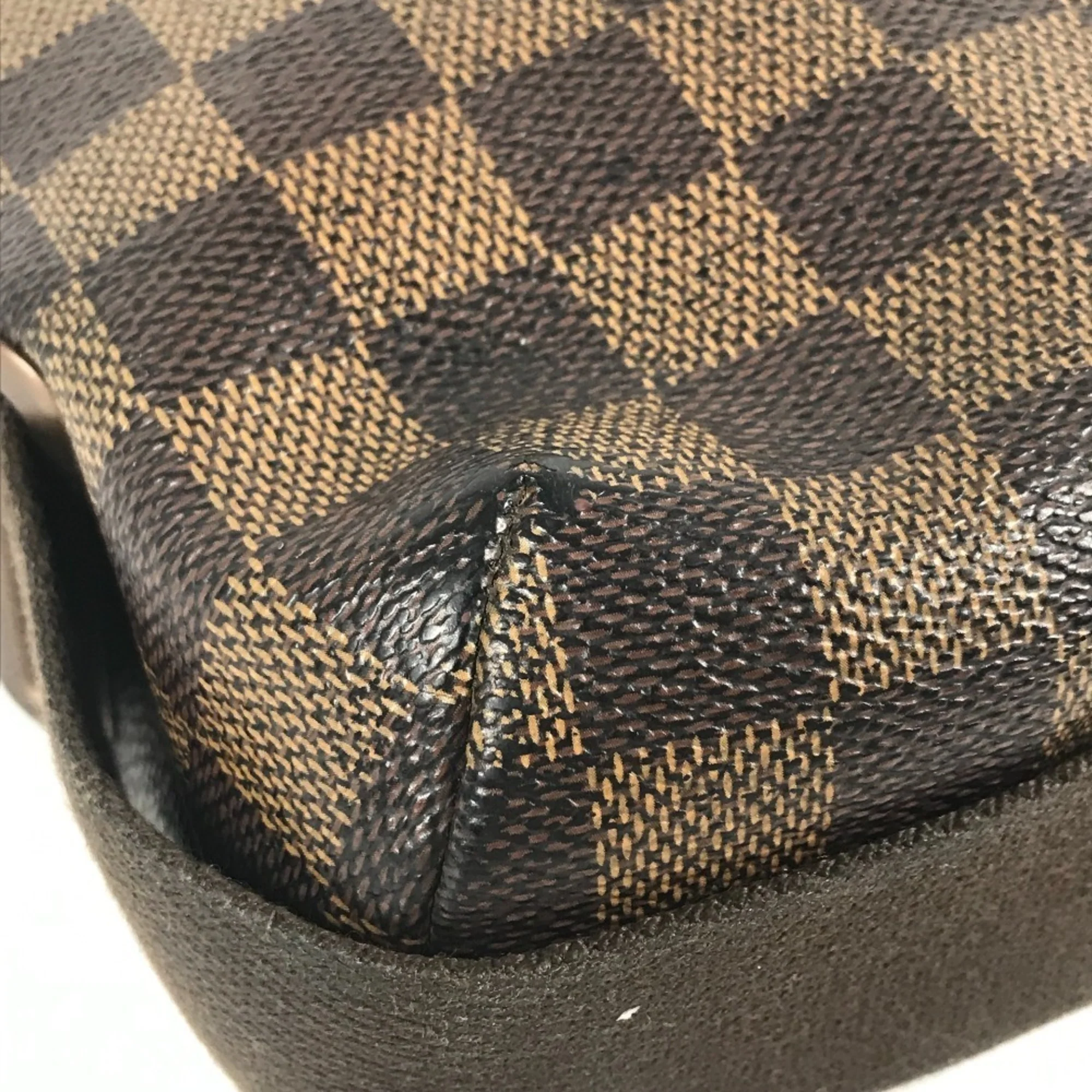 Brooklyn Handbag Damier MM - Image 8