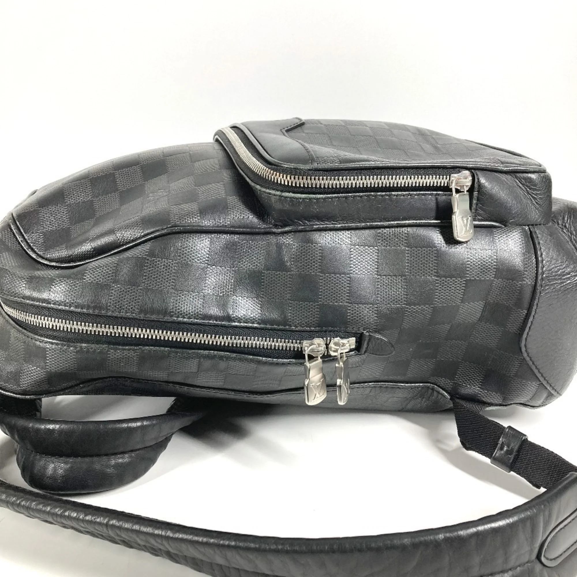 Campus Backpack Damier Infini Leather - Image 5