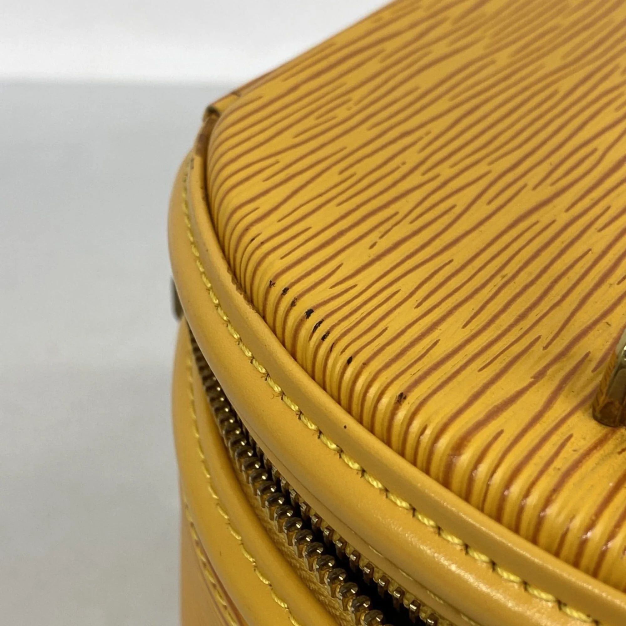 Cannes Beauty Case Epi Leather - Image 6