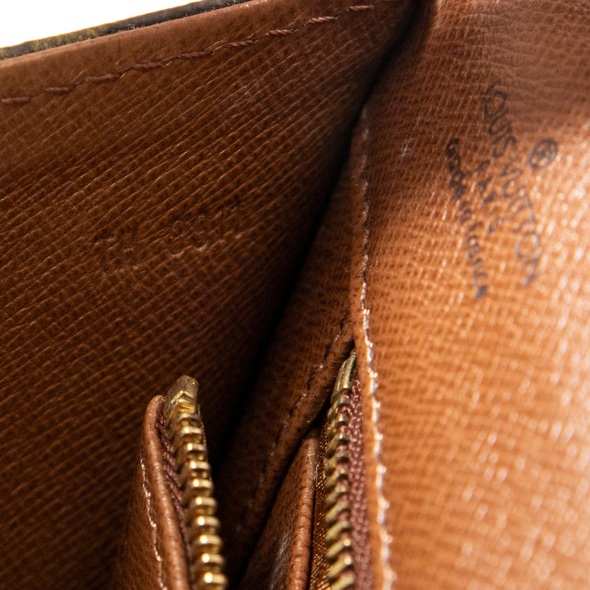 Dame Pochette Monogram Canvas GM - Image 10