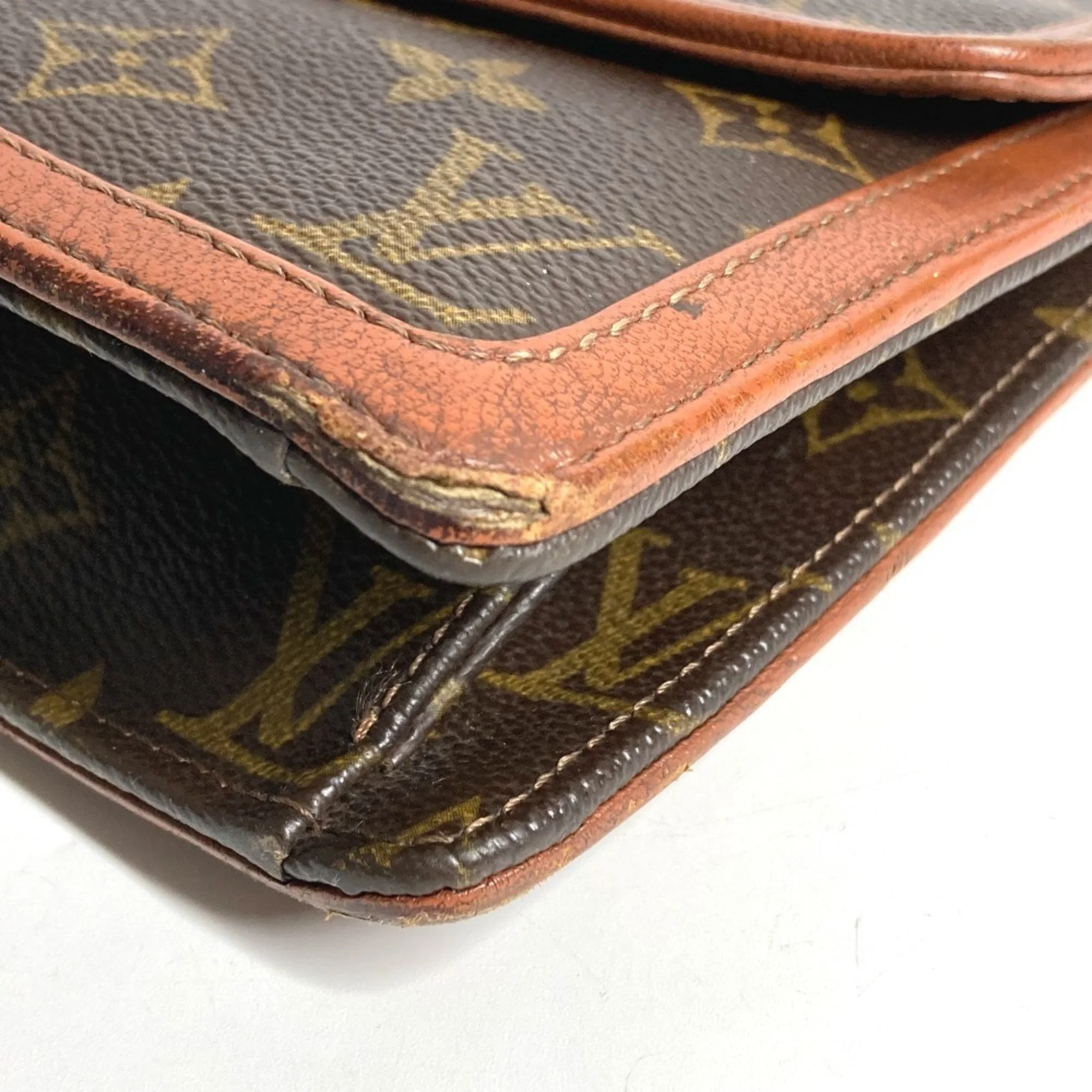 Dame Pochette Monogram Canvas GM - Image 9