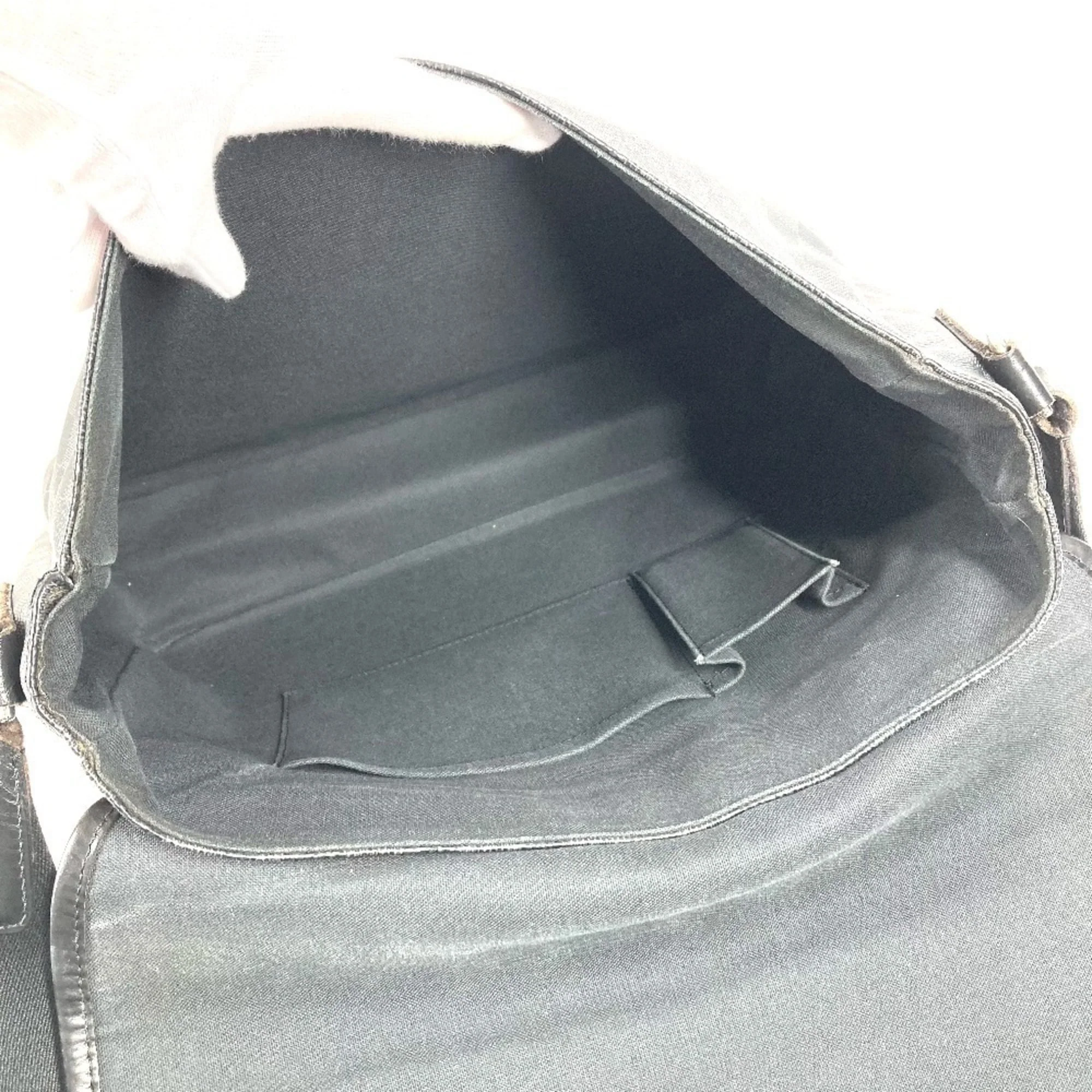 Daniel Messenger Bag Damier Graphite GM - Image 3