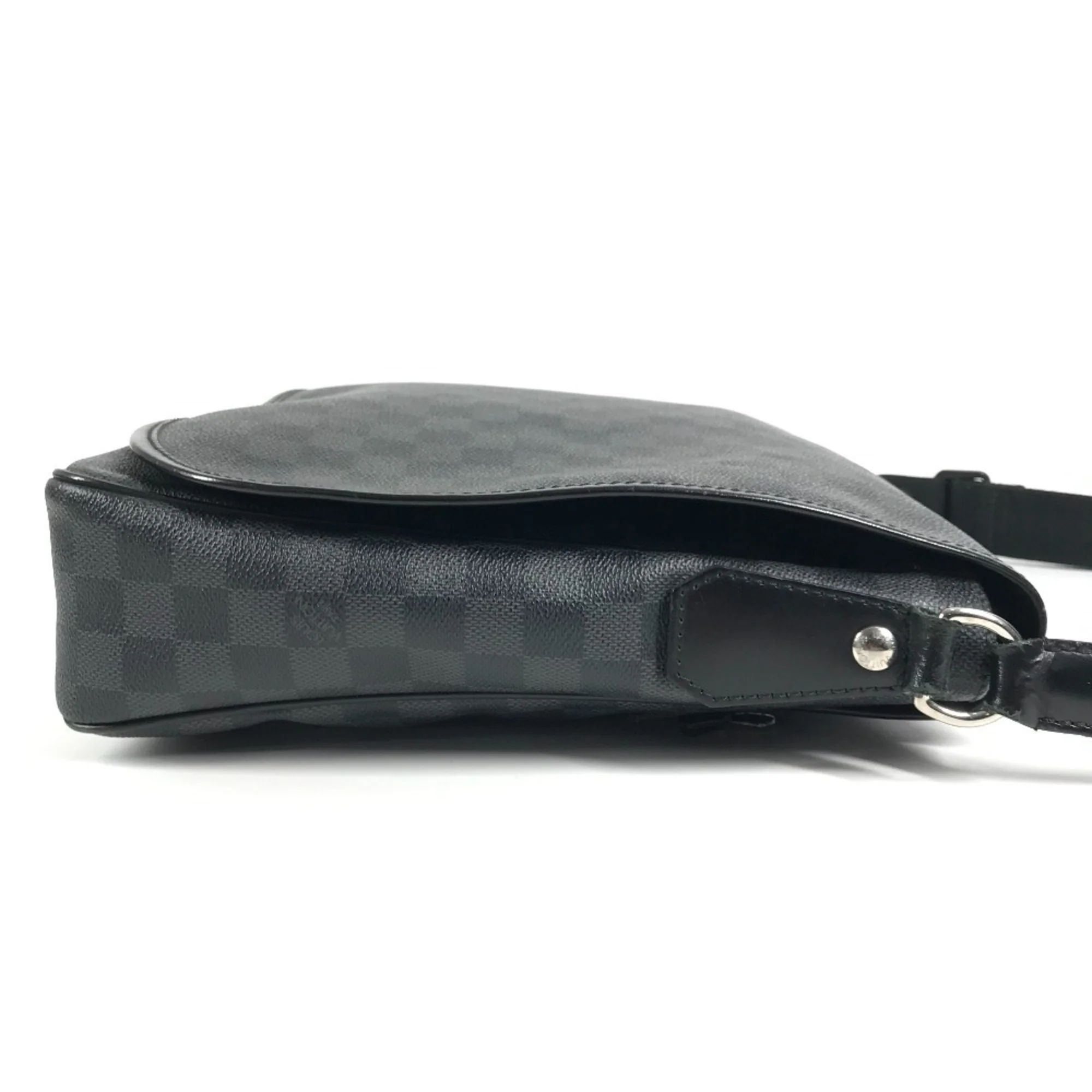Daniel Messenger Bag Damier Graphite MM - Image 4