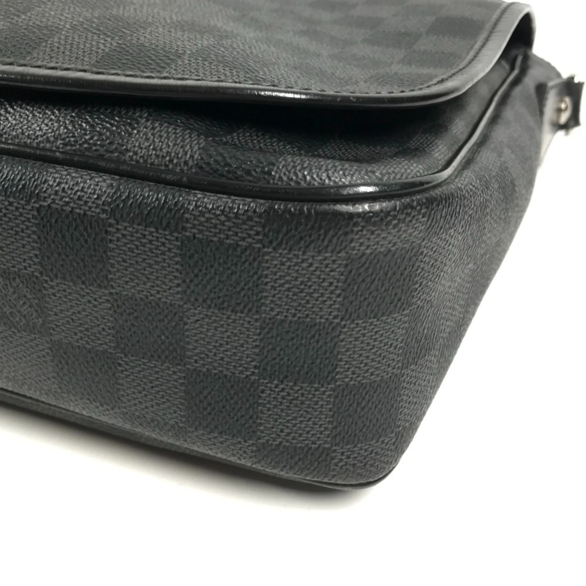 Daniel Messenger Bag Damier Graphite MM - Image 6