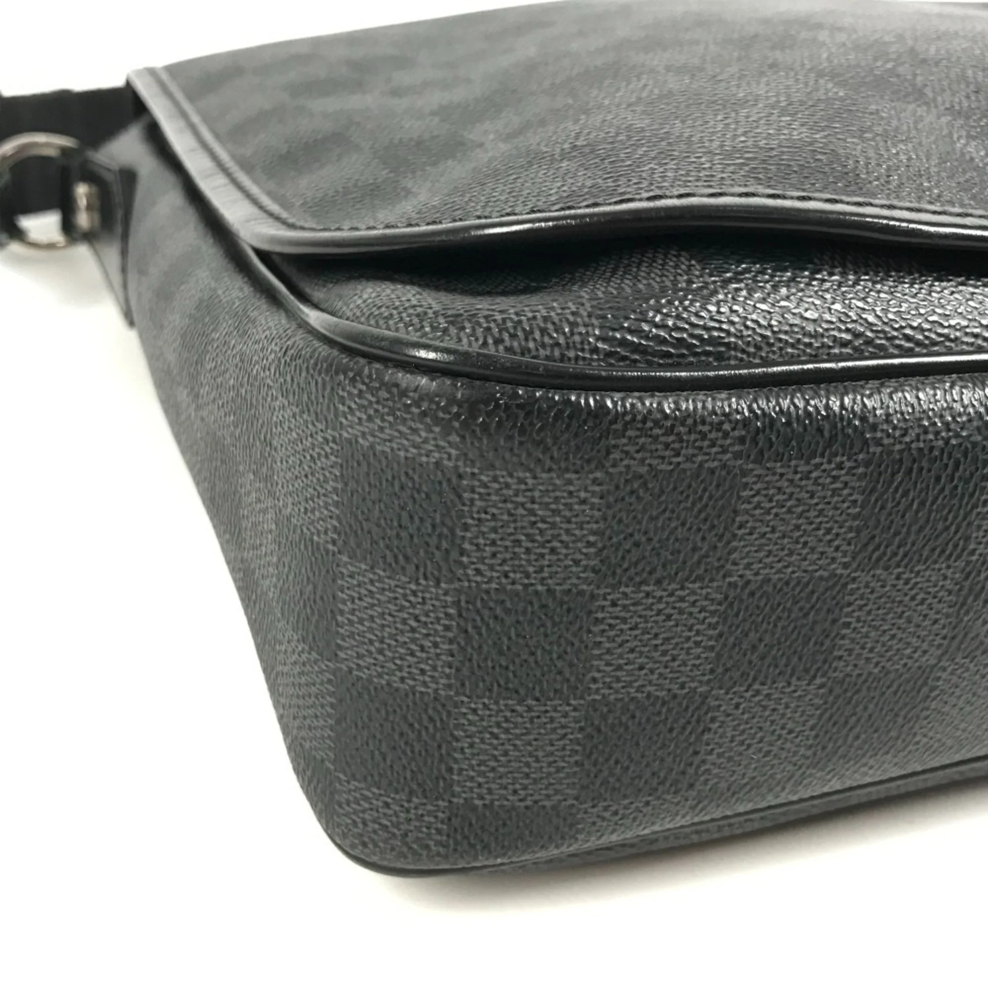 Daniel Messenger Bag Damier Graphite MM - Image 7