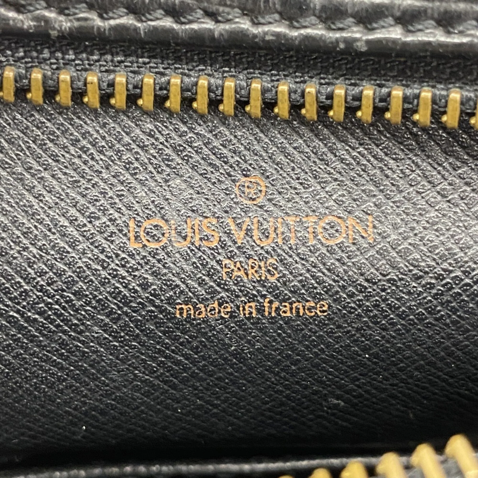 Danube Handbag Epi Leather - Image 5