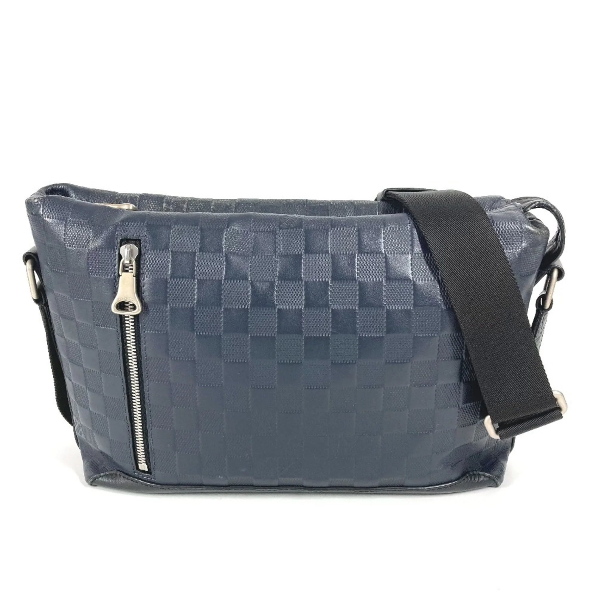 Discovery Messenger Bag Damier Infini Leather PM