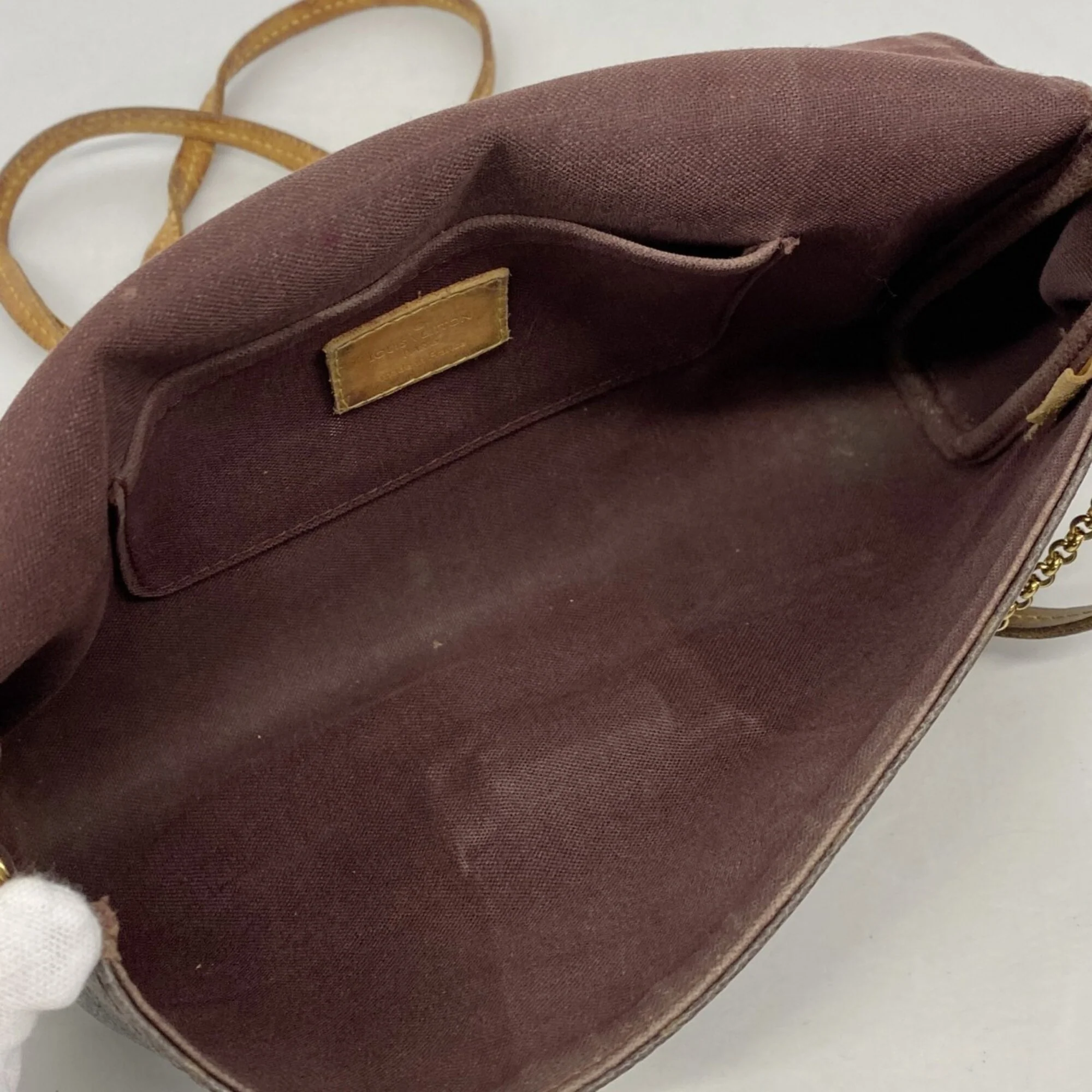 Favorite Handbag Monogram Canvas MM - Image 4