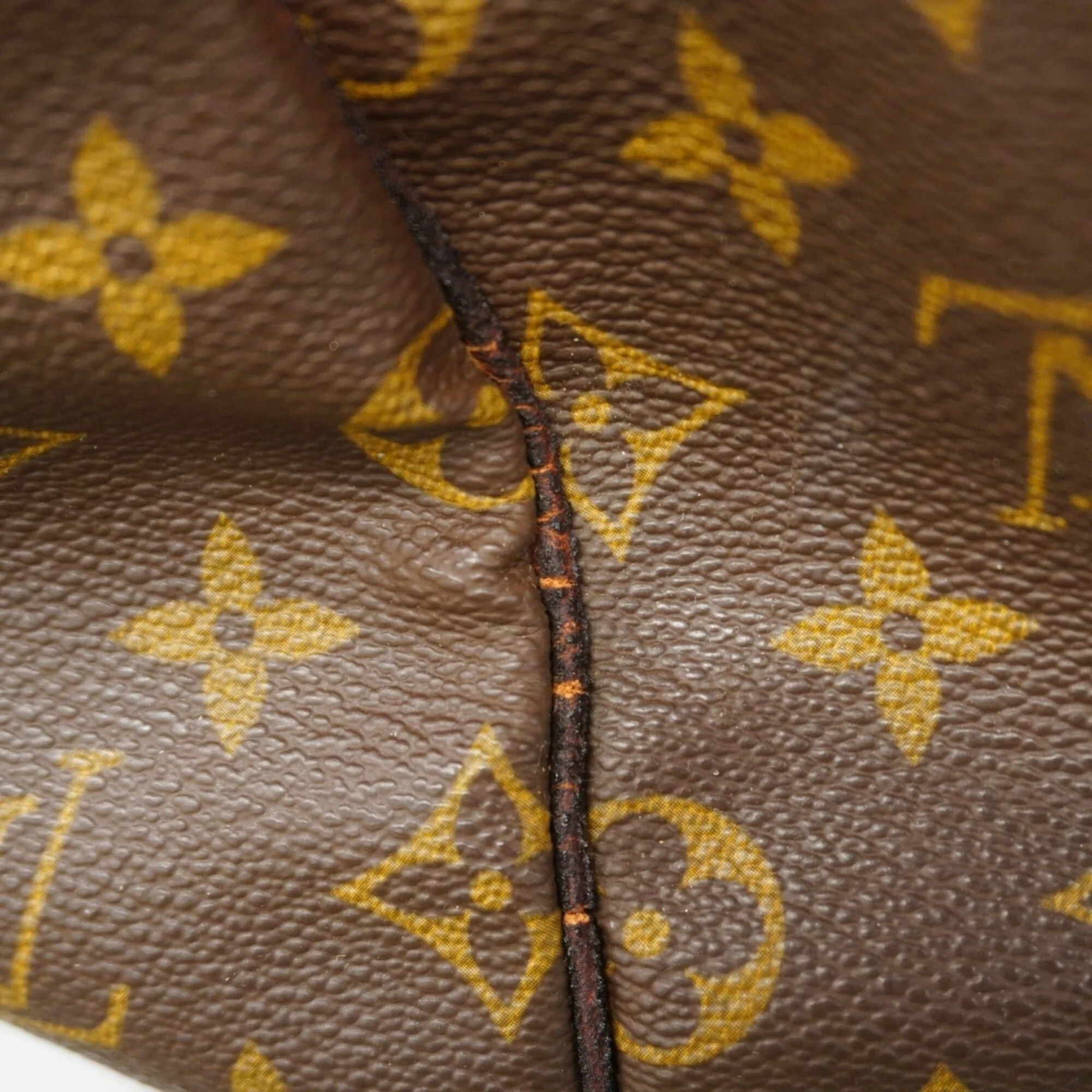Keepall Bag Monogram Canvas 60 - Image 6