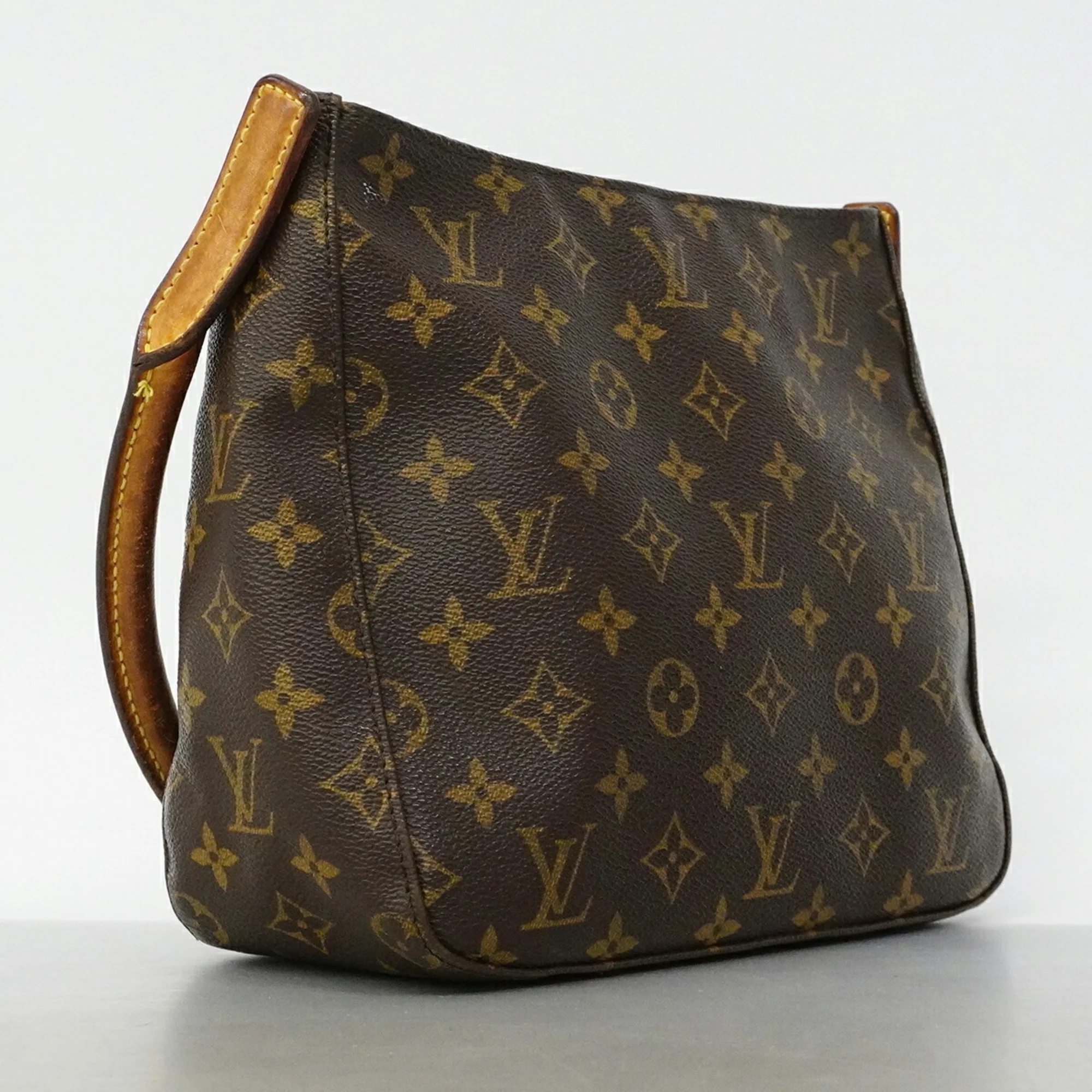 Looping Handbag Monogram Canvas MM - Image 2
