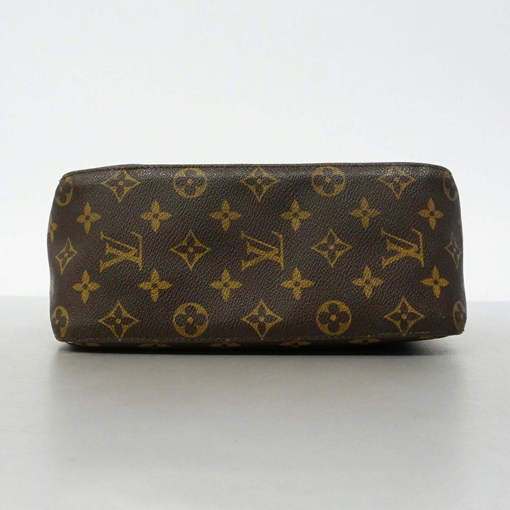 Looping Handbag Monogram Canvas MM - Image 3