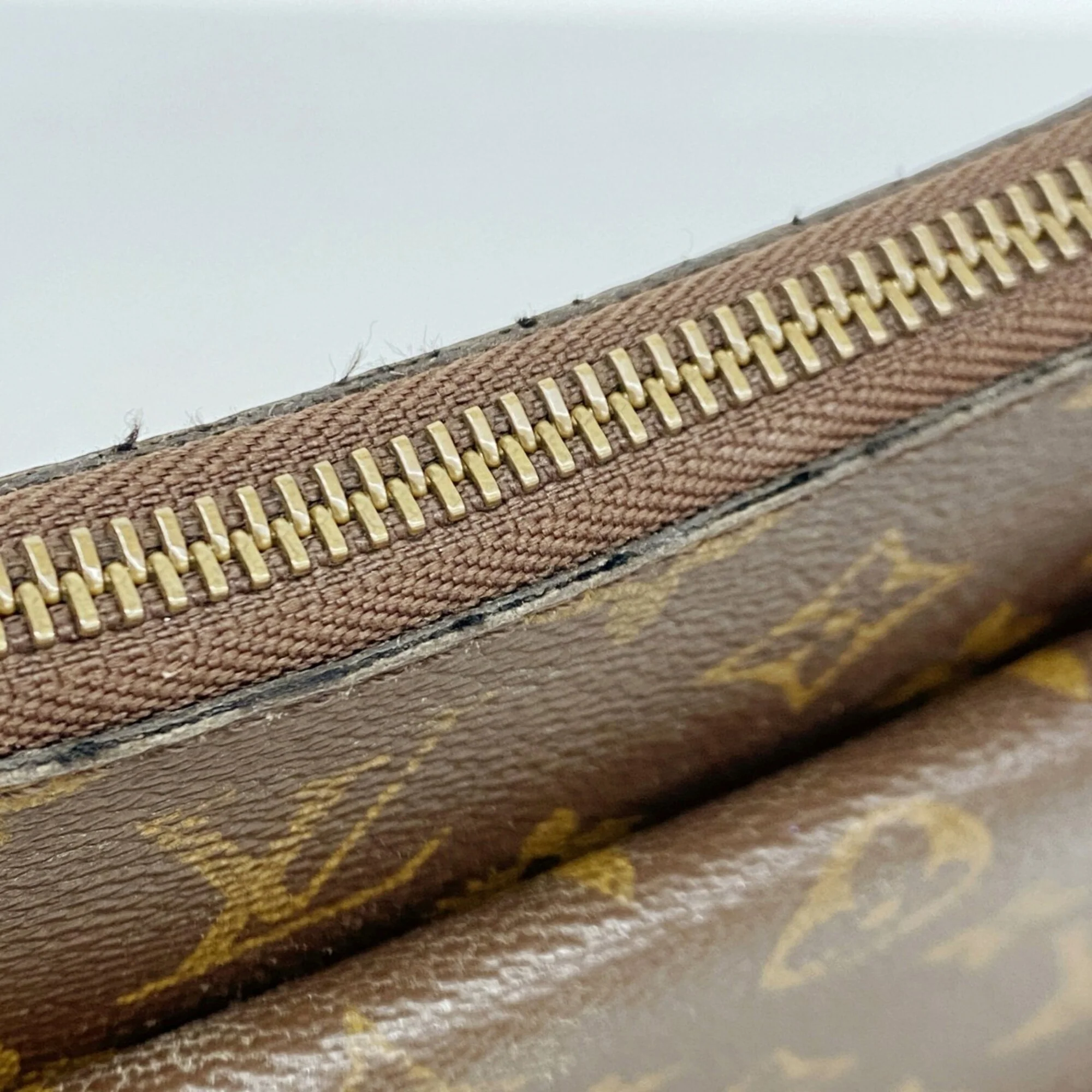 Mabillon Shoulder Bag Monogram Canvas - Image 6