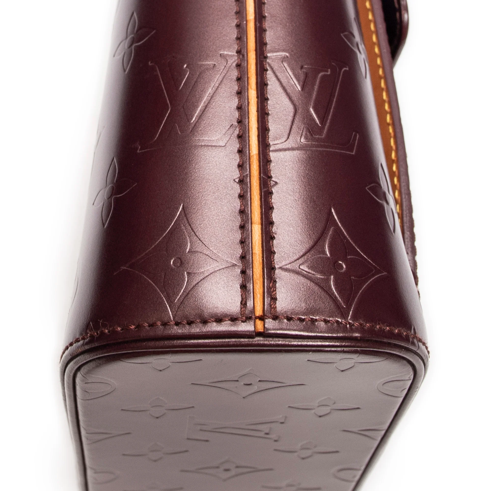 Mat Allston Handbag Monogram Vernis - Image 7