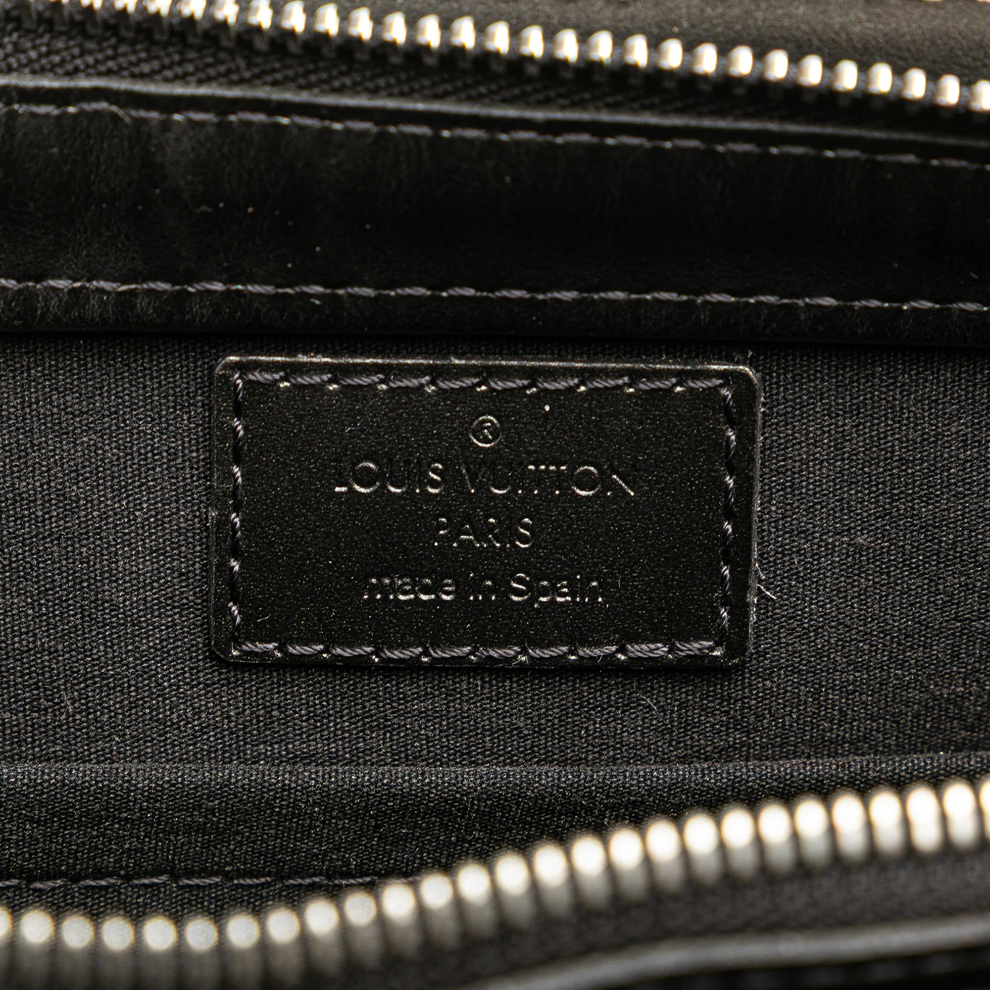 Mat Allston Handbag Monogram Vernis - Image 5