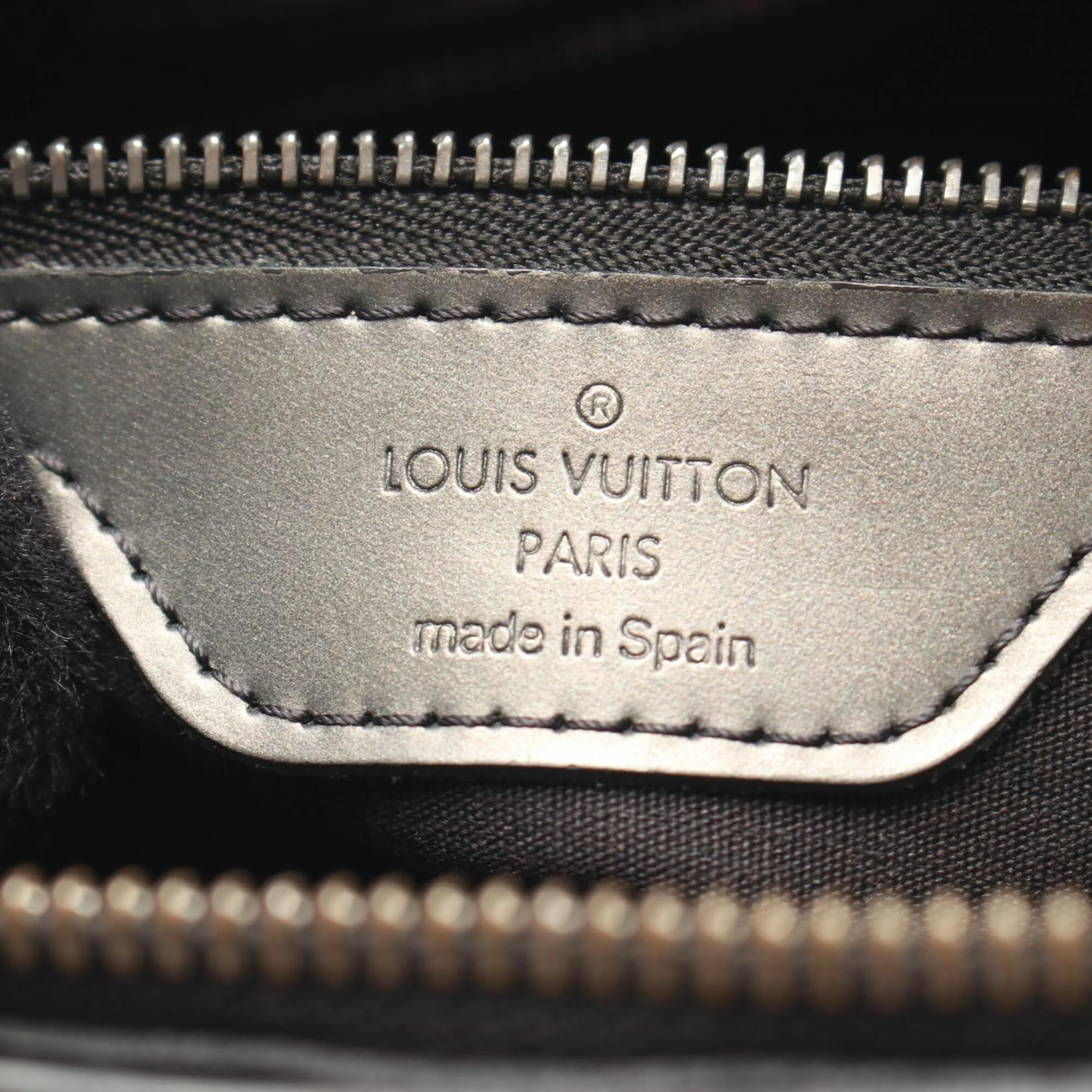 Mat Stockton Handbag Monogram Vernis - Image 4