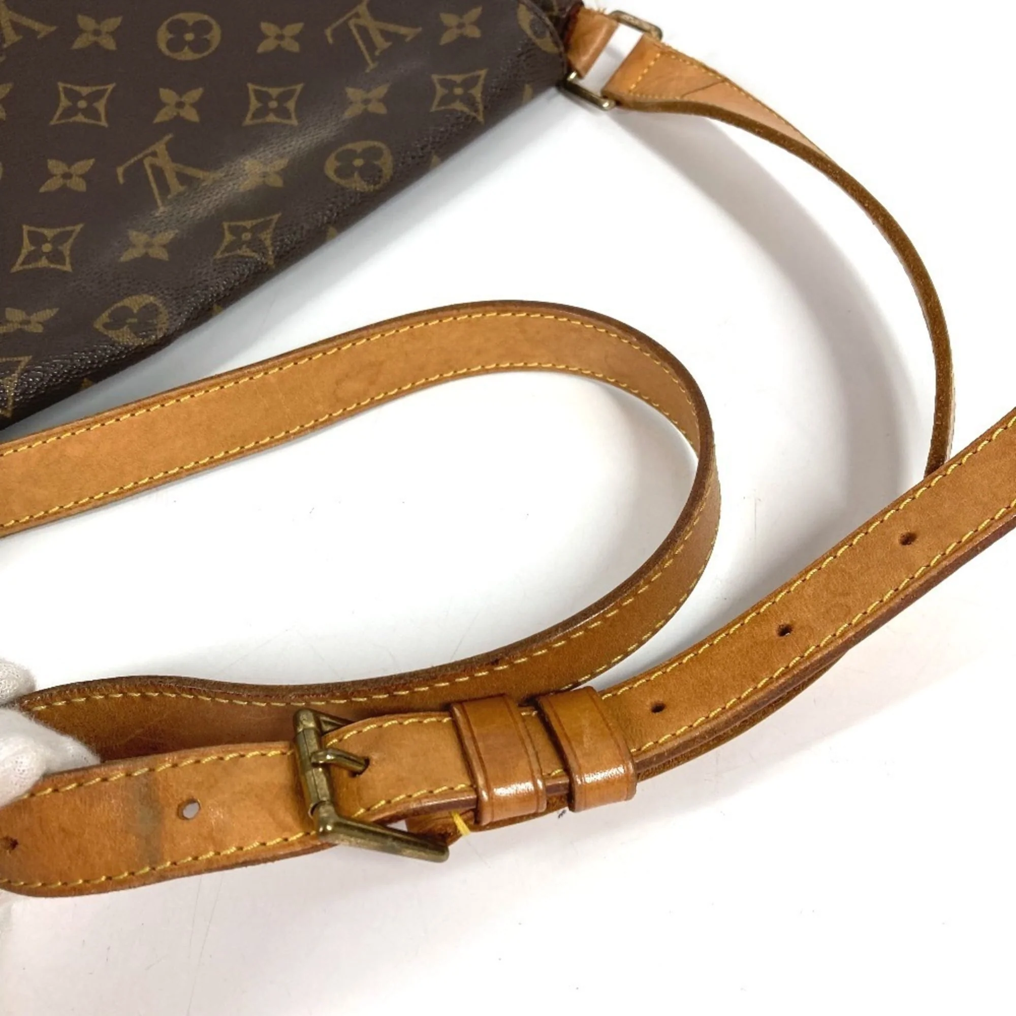 Musette Salsa Handbag Monogram Canvas GM - Image 8