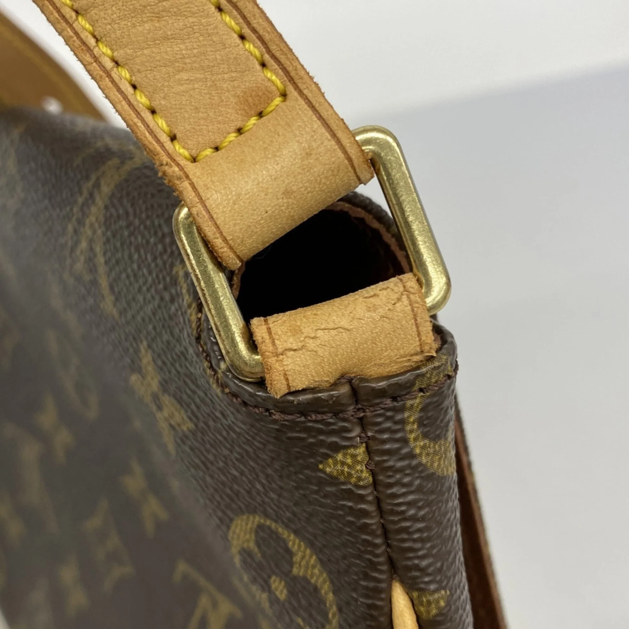 Musette Tango Handbag Monogram Canvas - Image 6