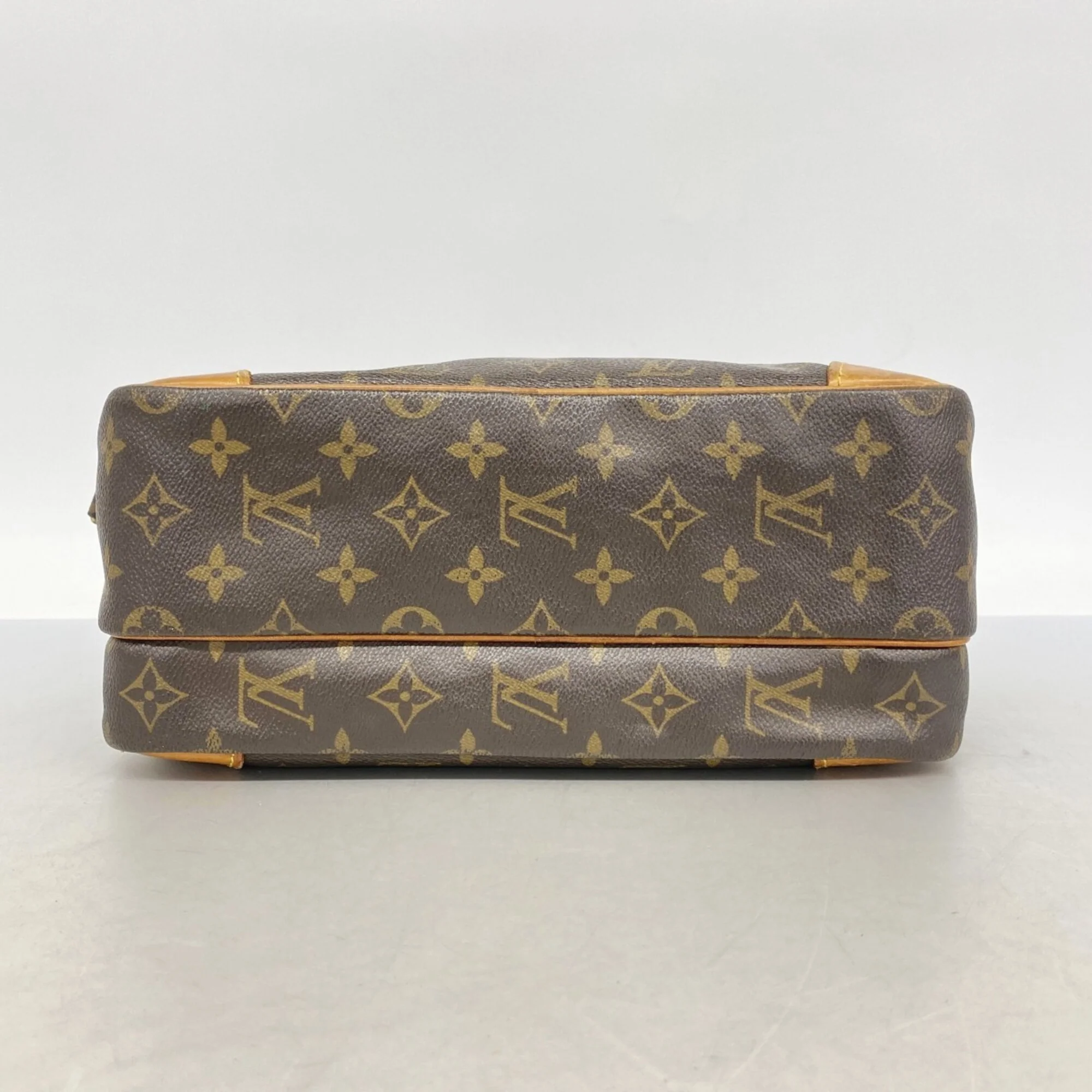 Nil Messenger Bag Monogram Canvas 28 - Image 3