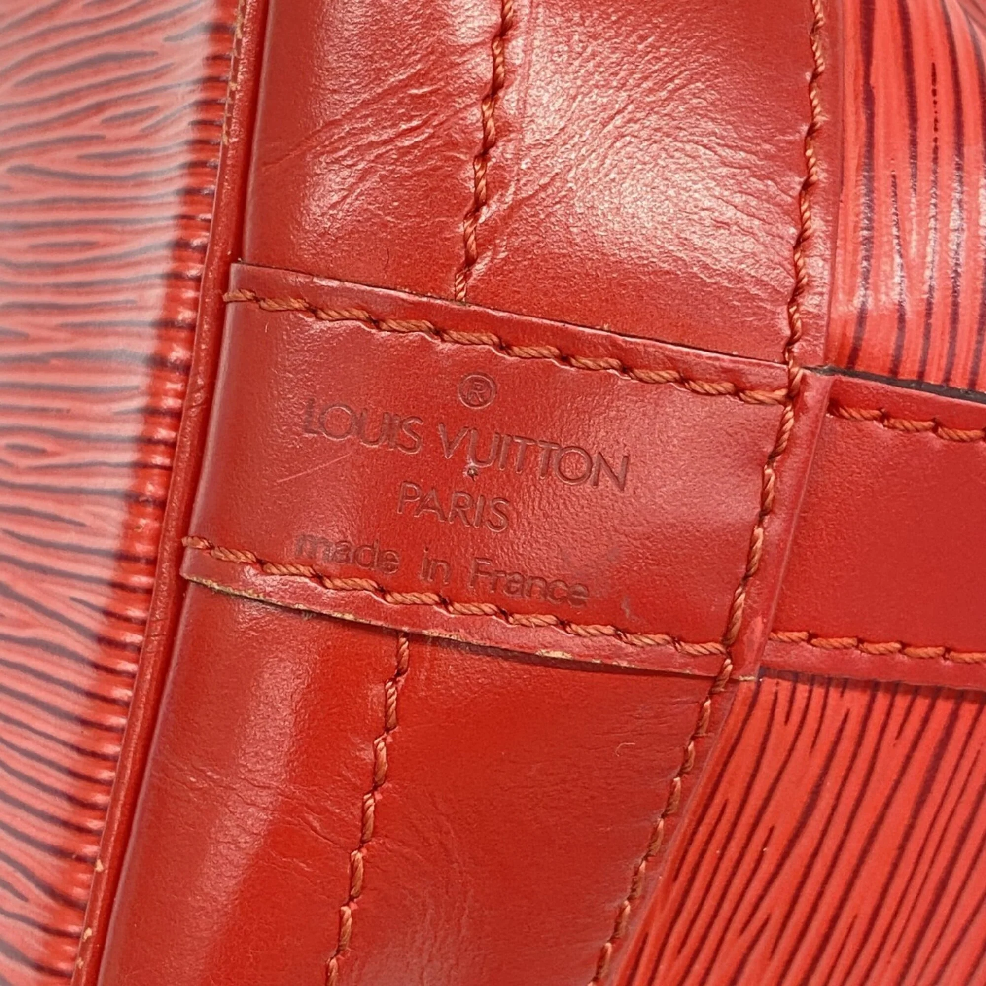 Noe Handbag Epi Leather Large - Image 5
