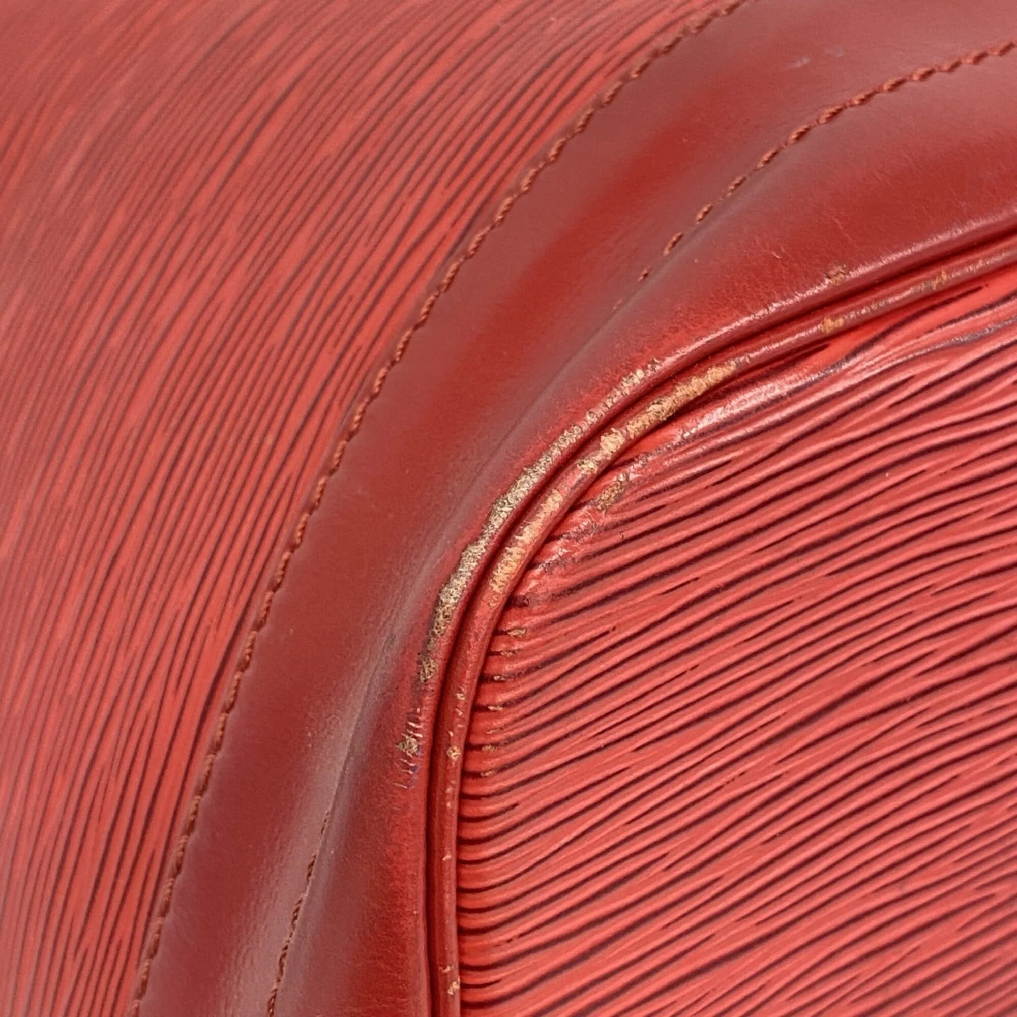 Noe Handbag Epi Leather Large - Image 6