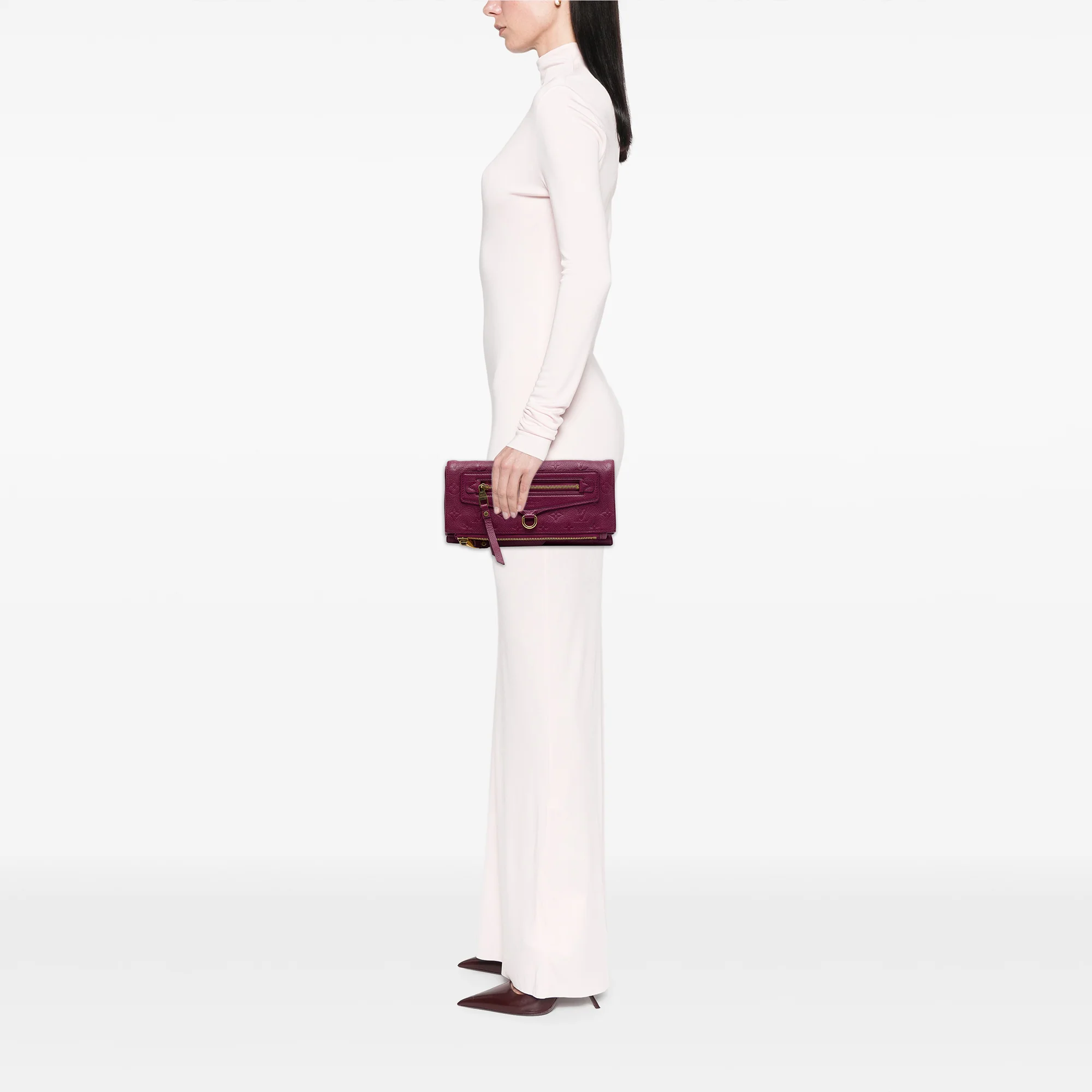 Petillante Clutch Monogram Empreinte Leather - Image 6