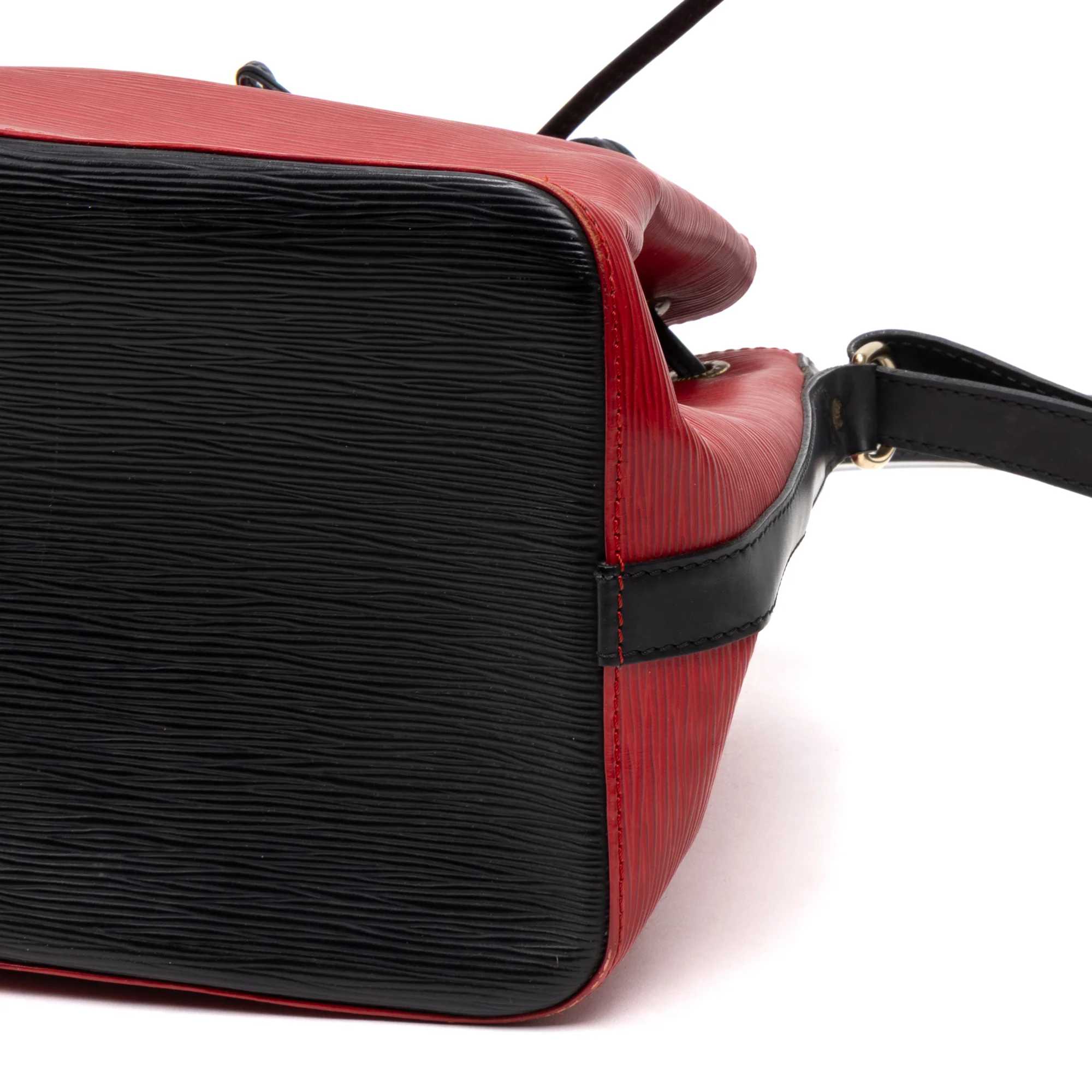 Petit Noe Handbag Epi Leather - Image 8
