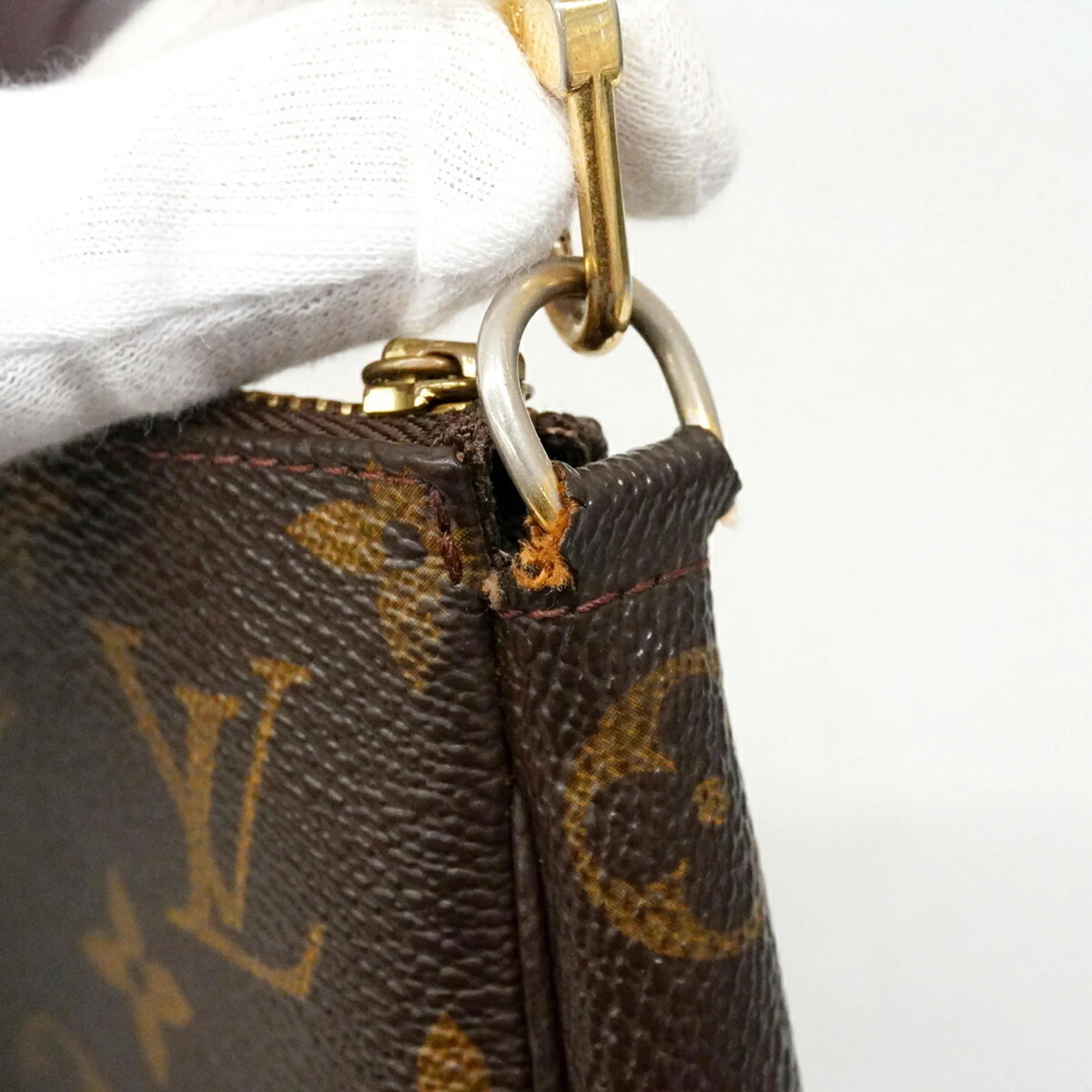 Pochette Accessoires Monogram Canvas - Image 8