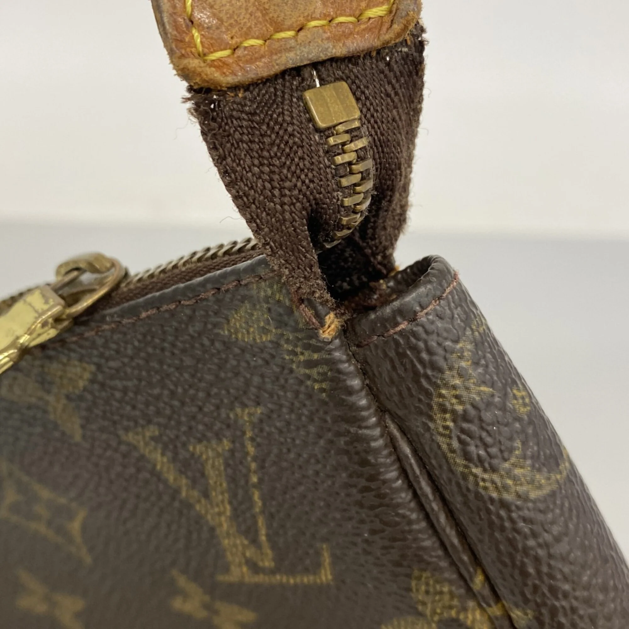 Pochette Accessoires Monogram Canvas - Image 8