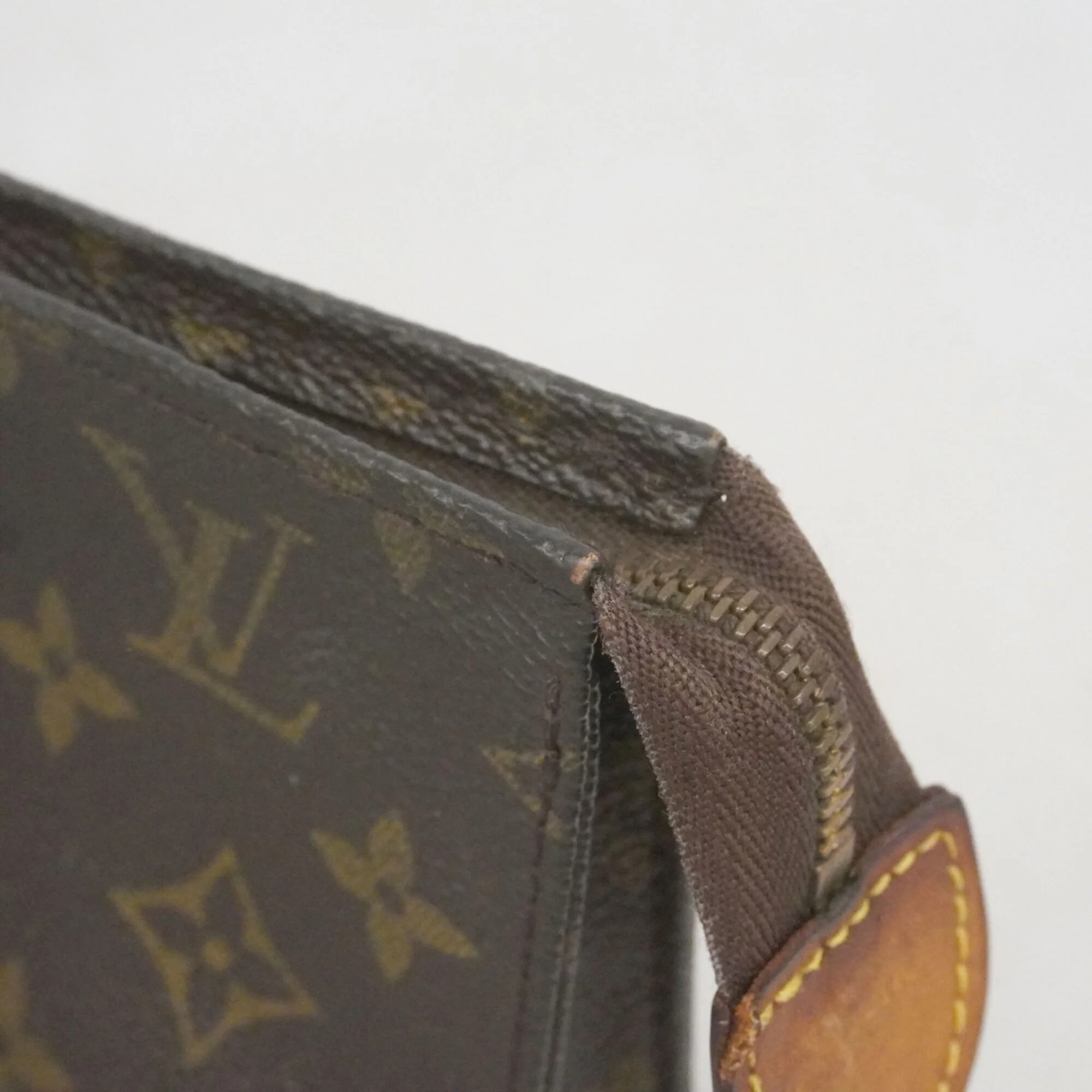 Pochette Accessoires Monogram Canvas - Image 8