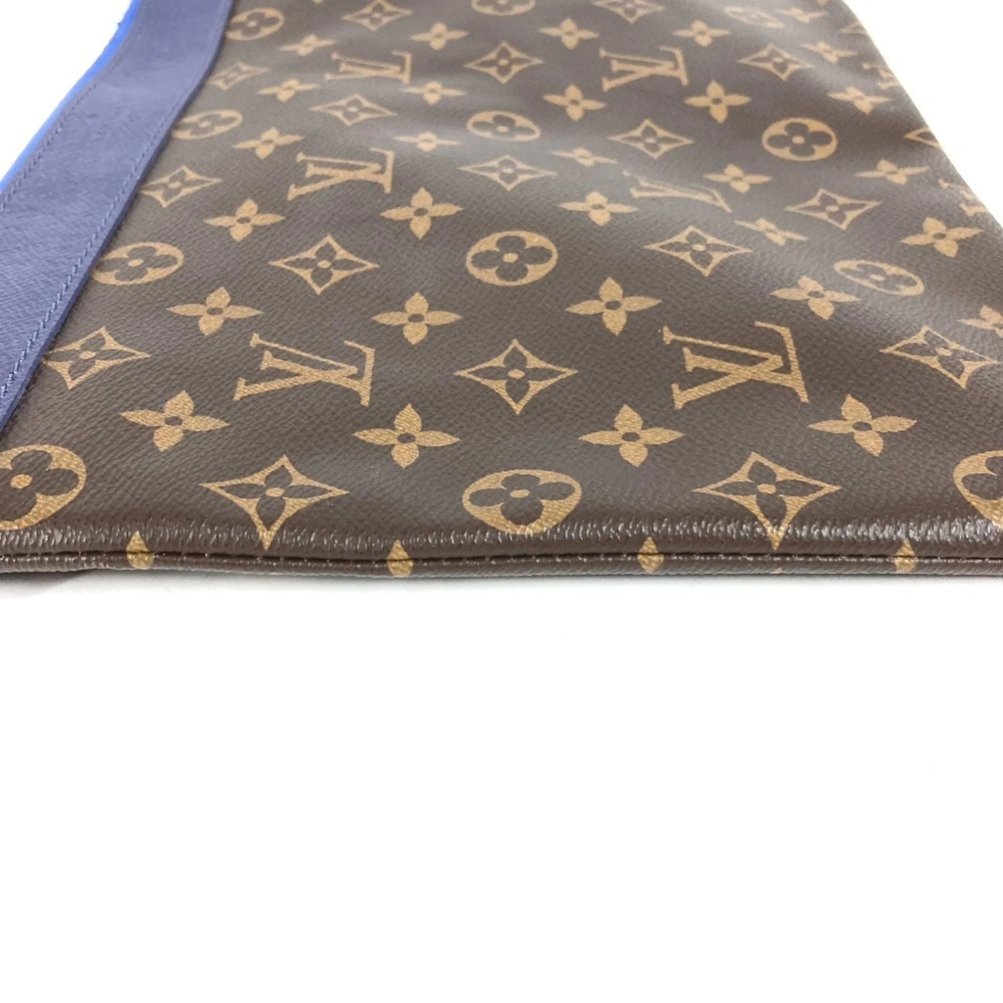 Pochette Apollo Limited Edition Monogram Canvas - Image 9