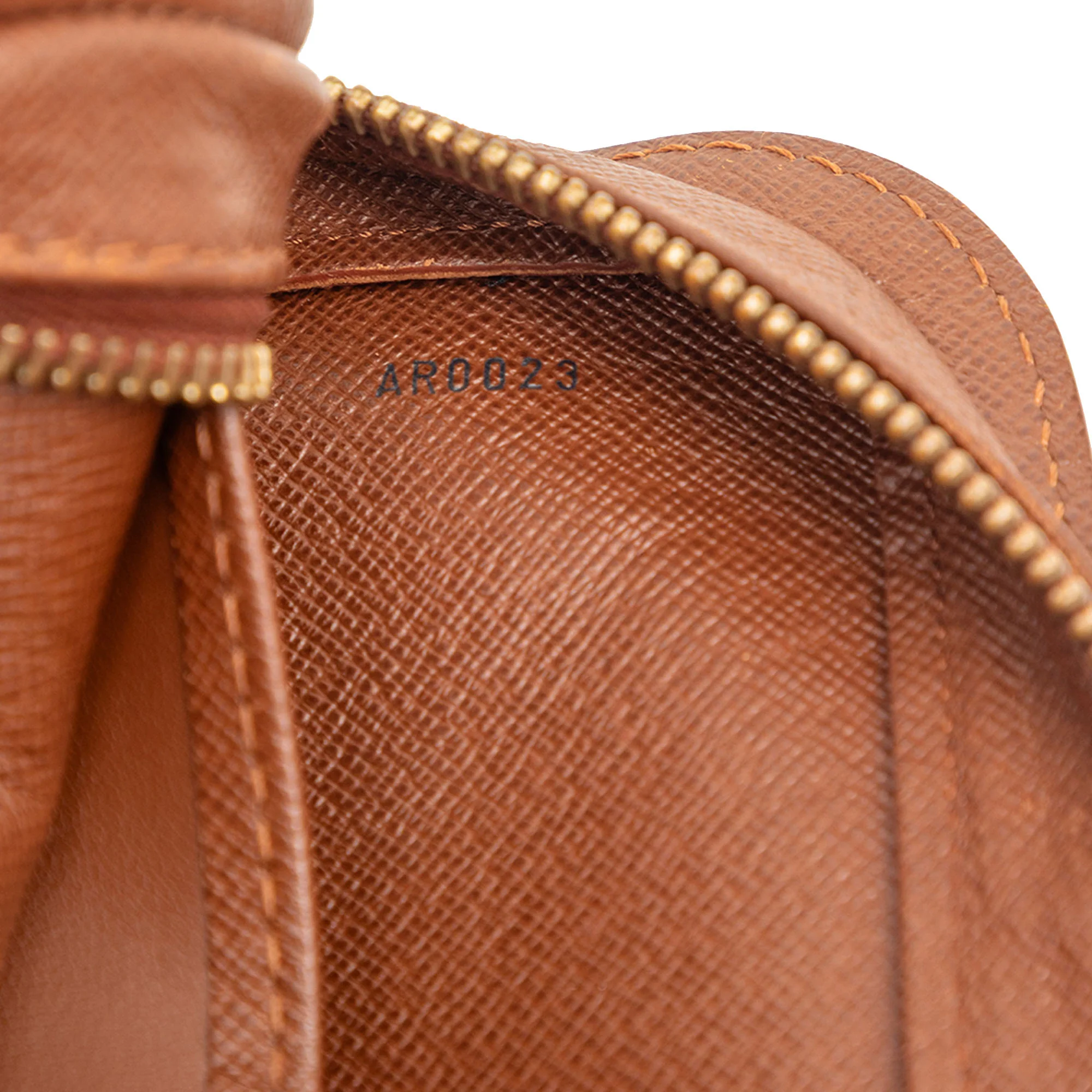 Pochette Orsay Monogram Canvas - Image 6