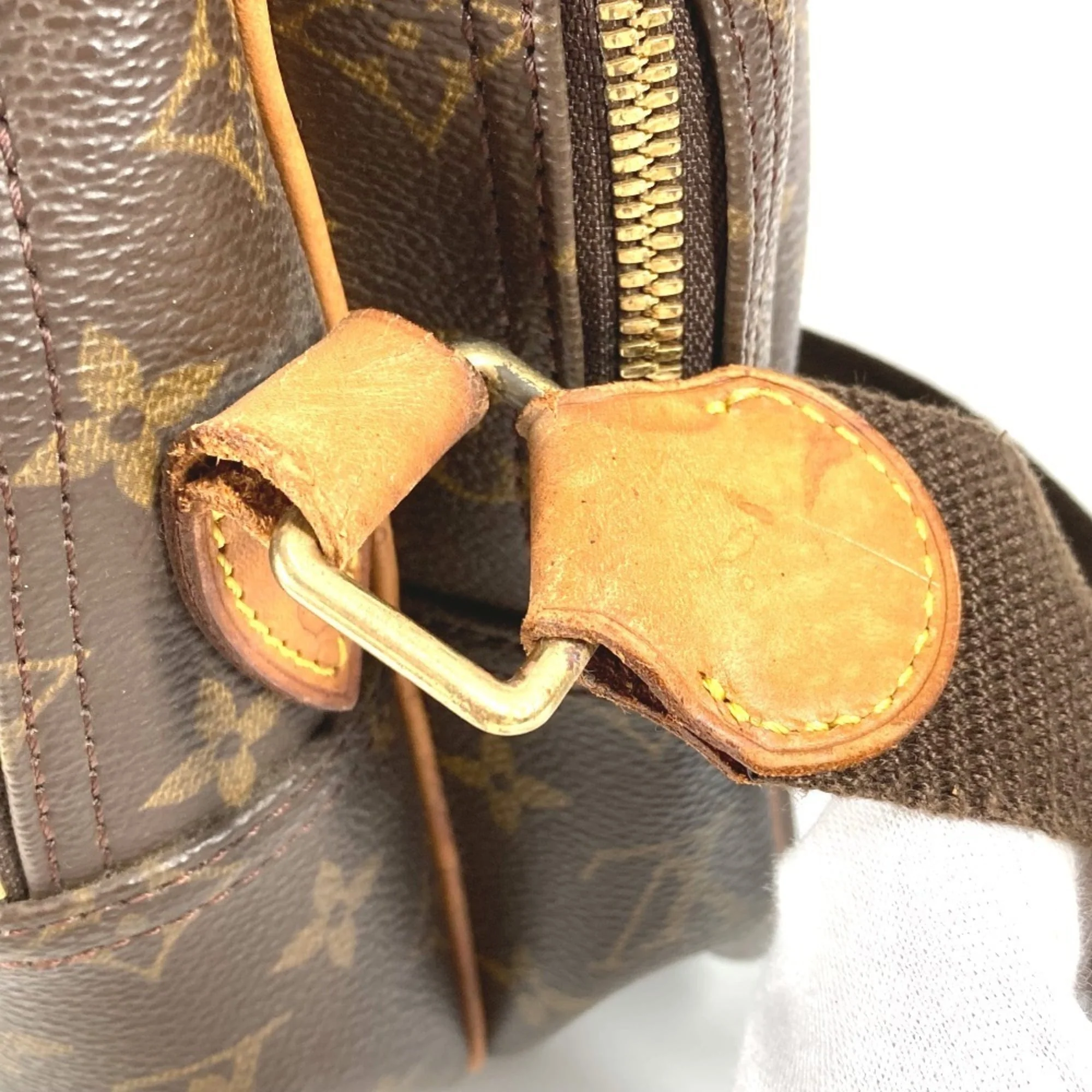 Reporter Bag Monogram Canvas GM - Image 9