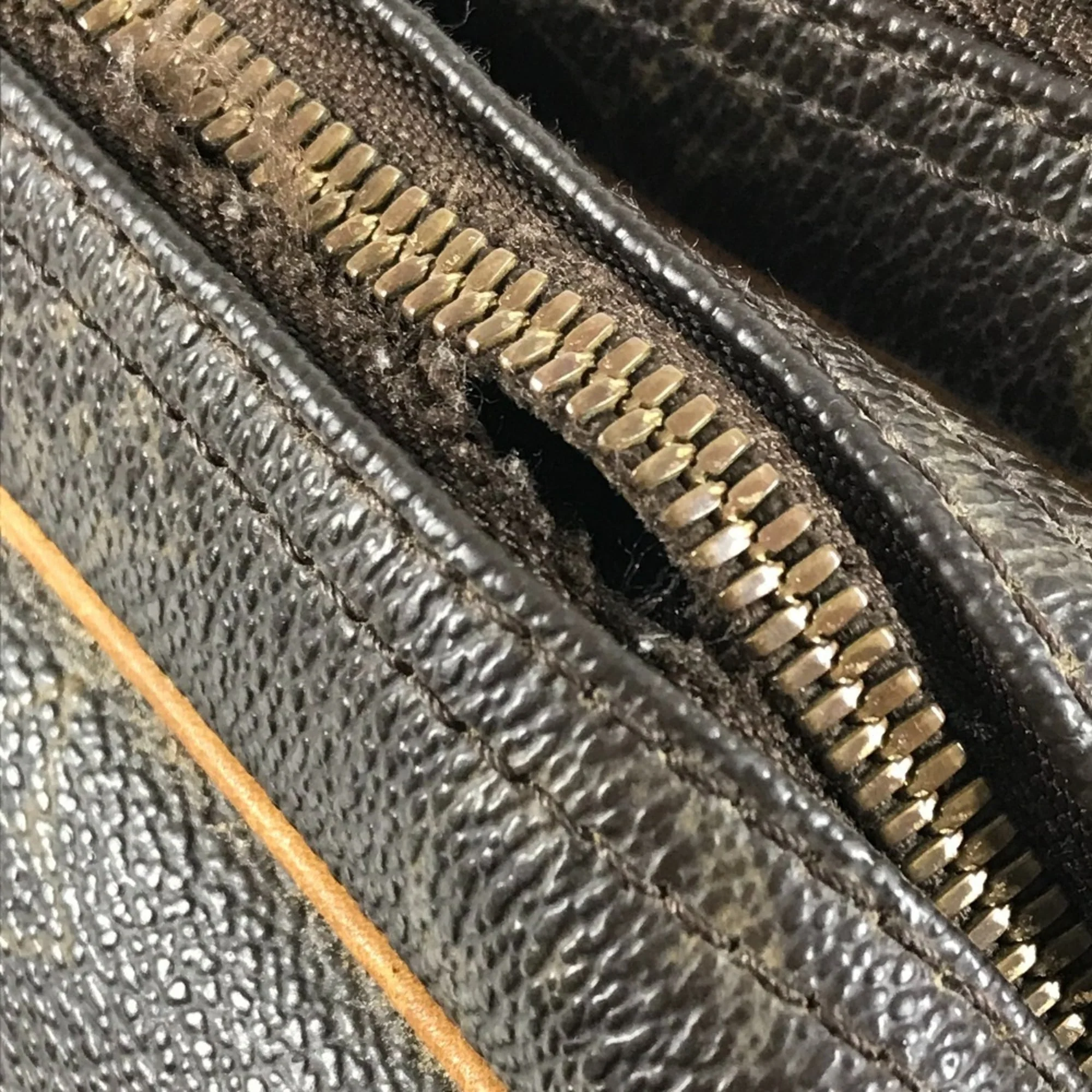 Reporter Bag Monogram Canvas GM - Image 7