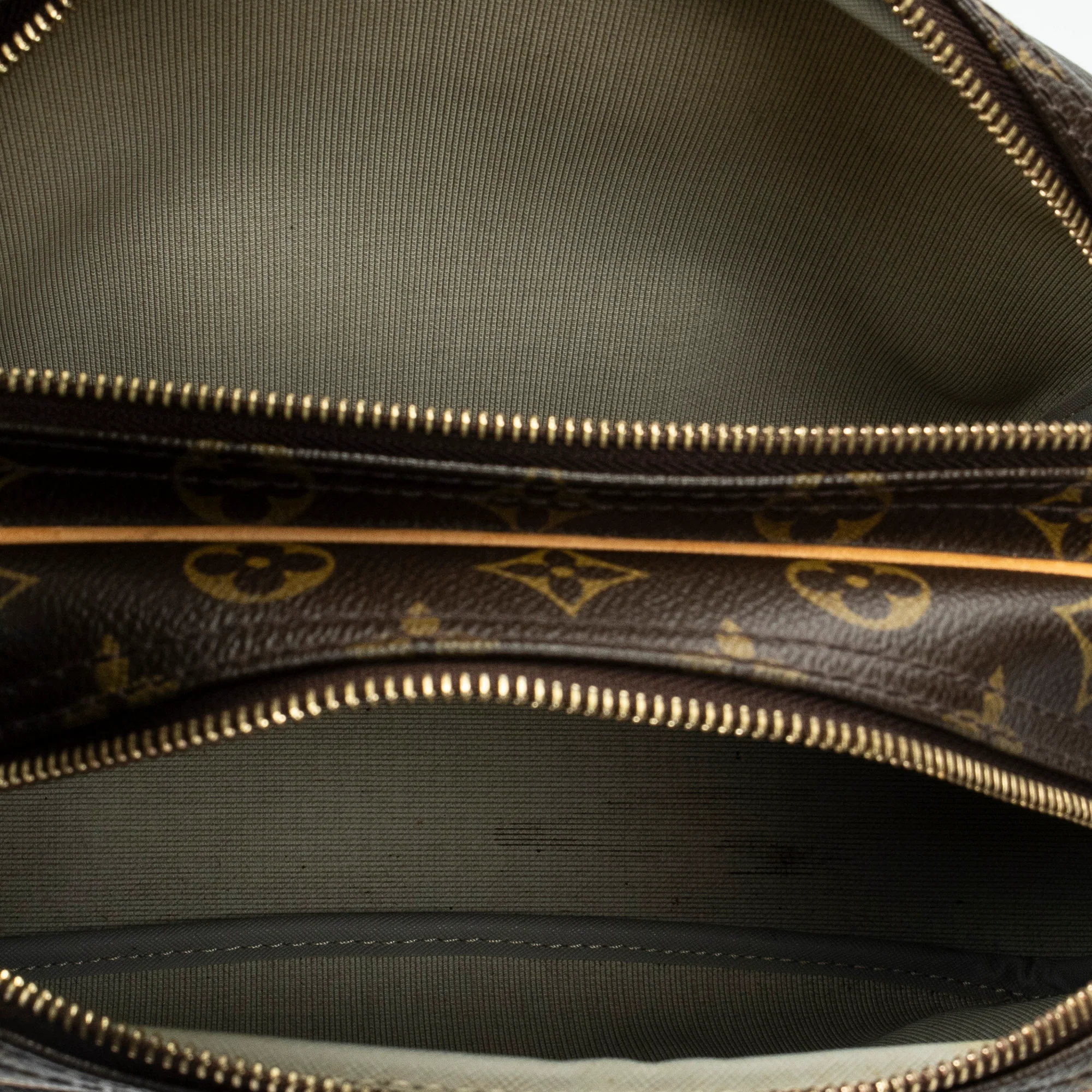 Reporter Bag Monogram Canvas PM - Image 9
