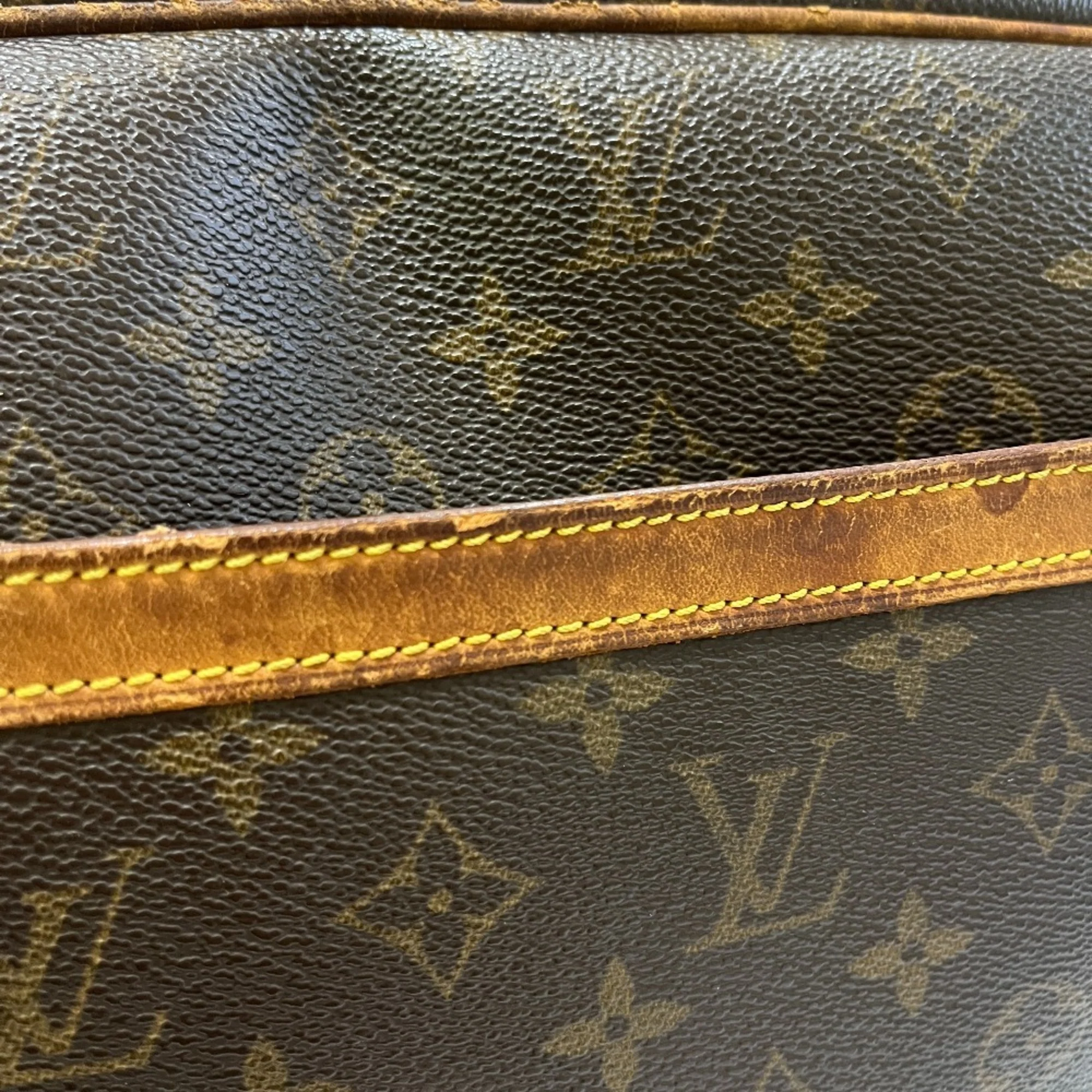 Reporter Bag Monogram Canvas PM - Image 9