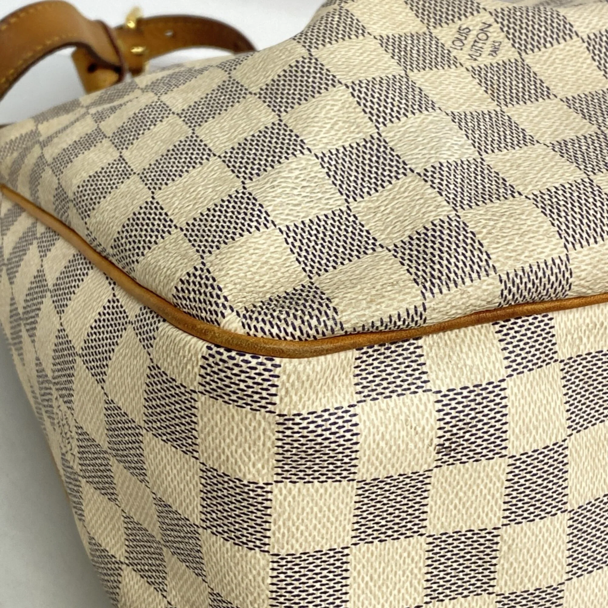 Siracusa Handbag Damier MM - Image 6