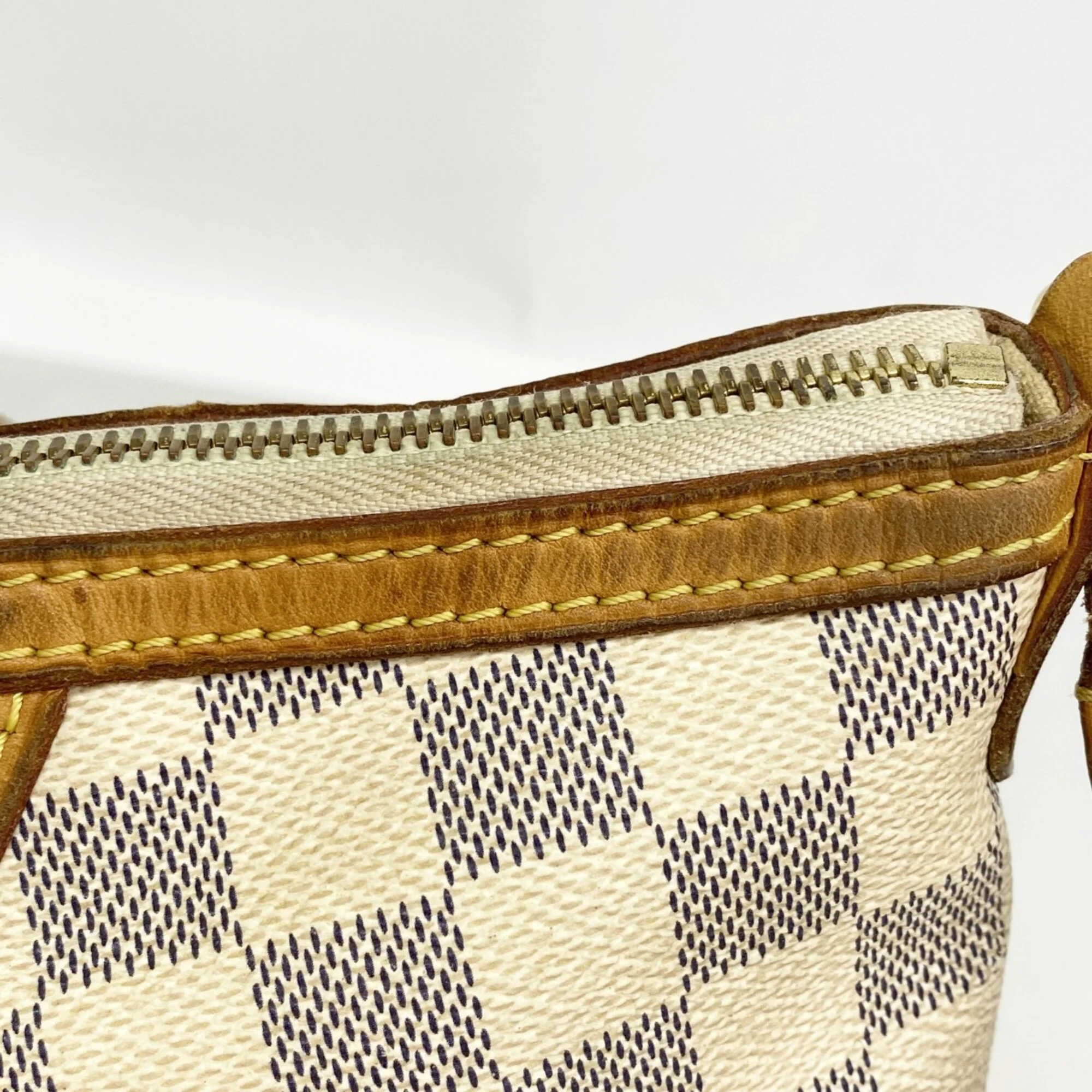 Siracusa Handbag Damier MM - Image 7