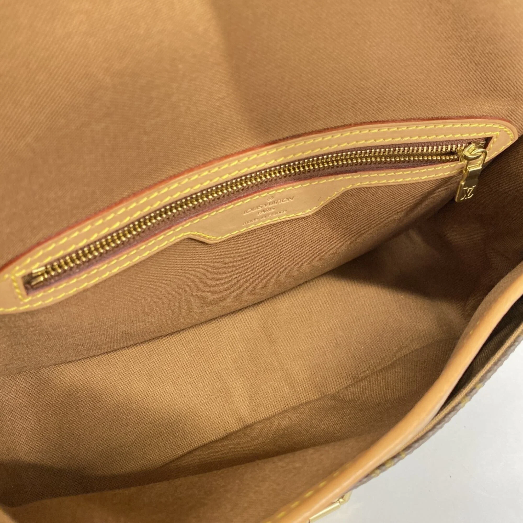 Sologne Handbag Monogram Canvas - Image 4