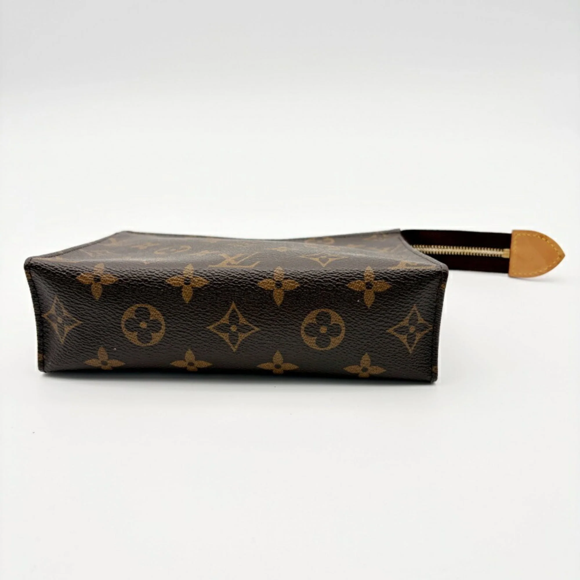Toiletry Pouch Monogram Canvas 26 - Image 7