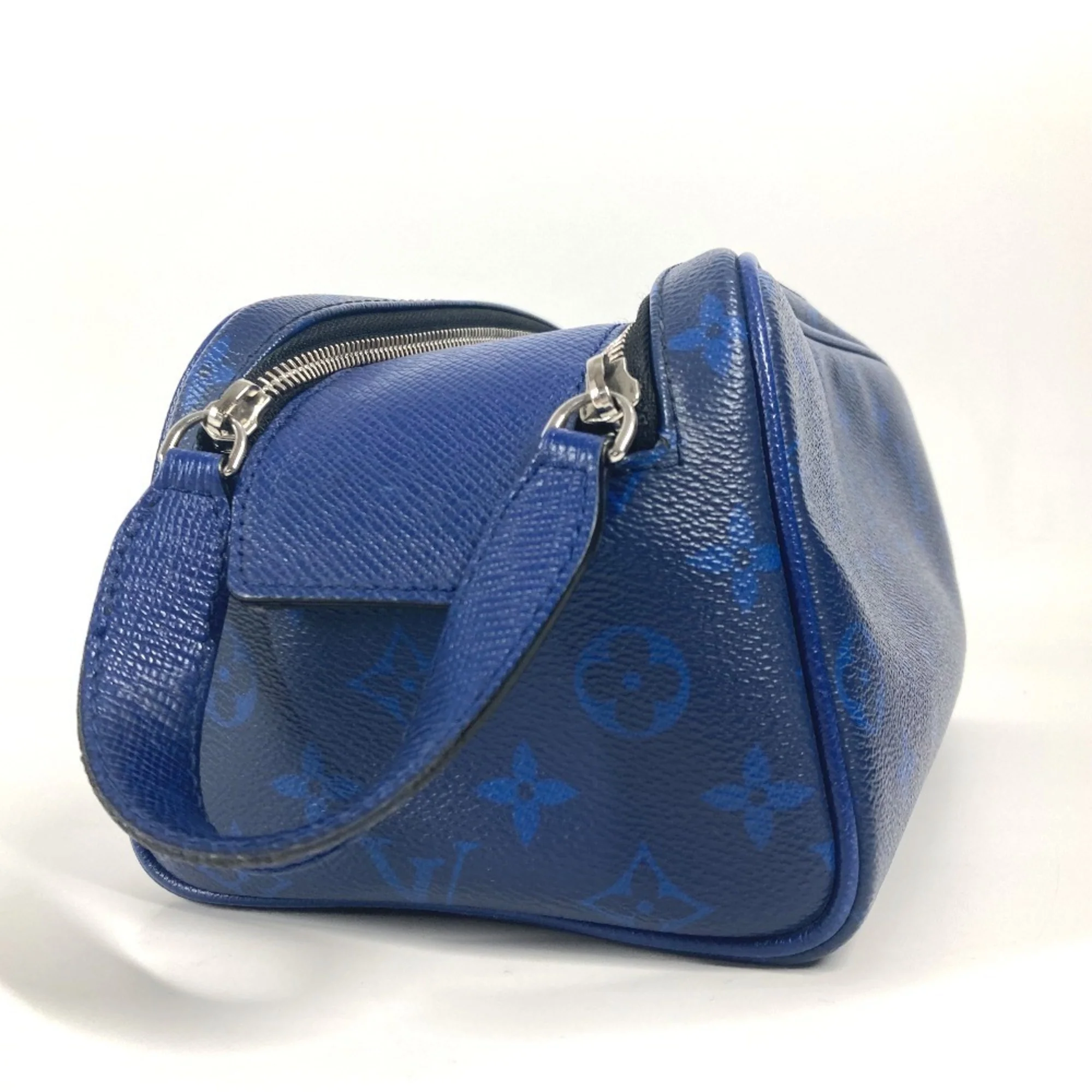 Trio Messenger Bag Monogram Taigarama - Image 4