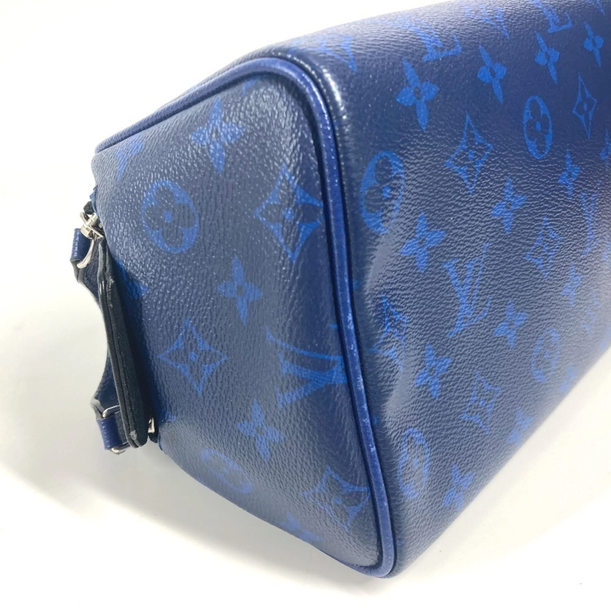 Trio Messenger Bag Monogram Taigarama - Image 7