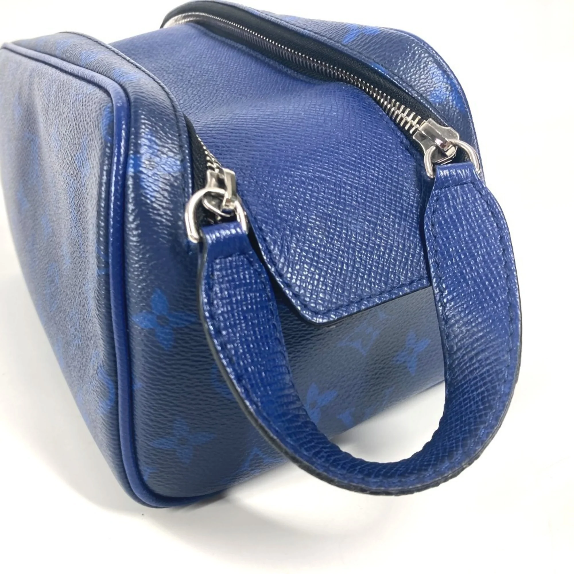 Trio Messenger Bag Monogram Taigarama - Image 9