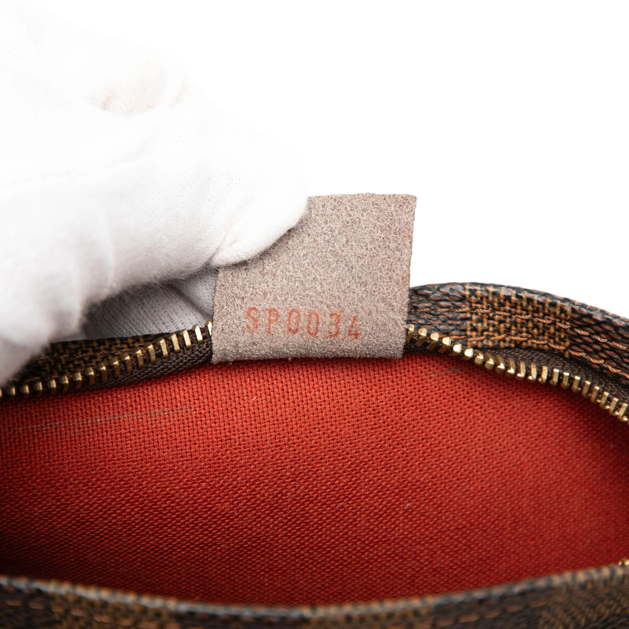 Trousse Make Up Bag Damier - Image 6
