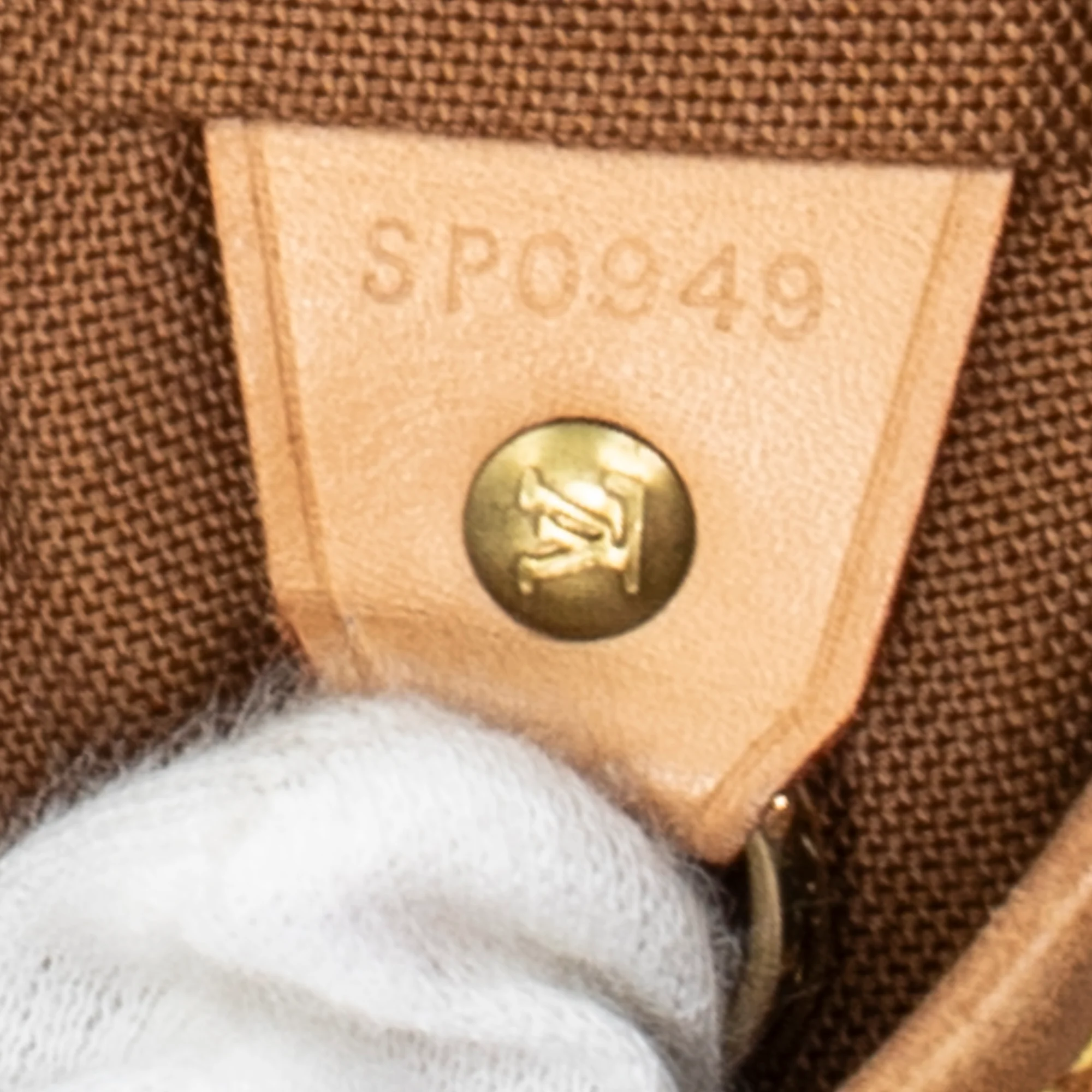 Vintage Montsouris Backpack Monogram Canvas MM - Image 10