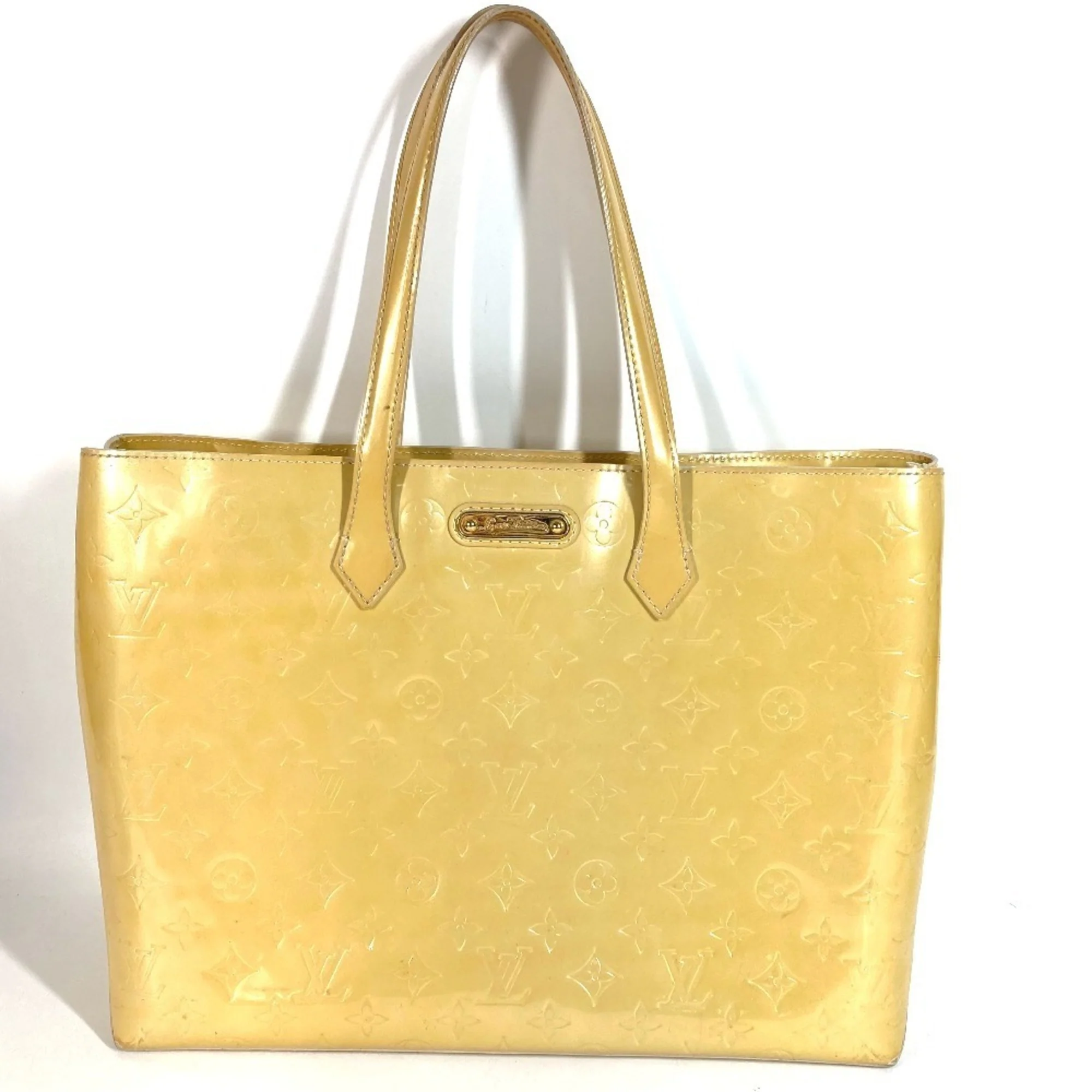 Wilshire Handbag Monogram Vernis MM